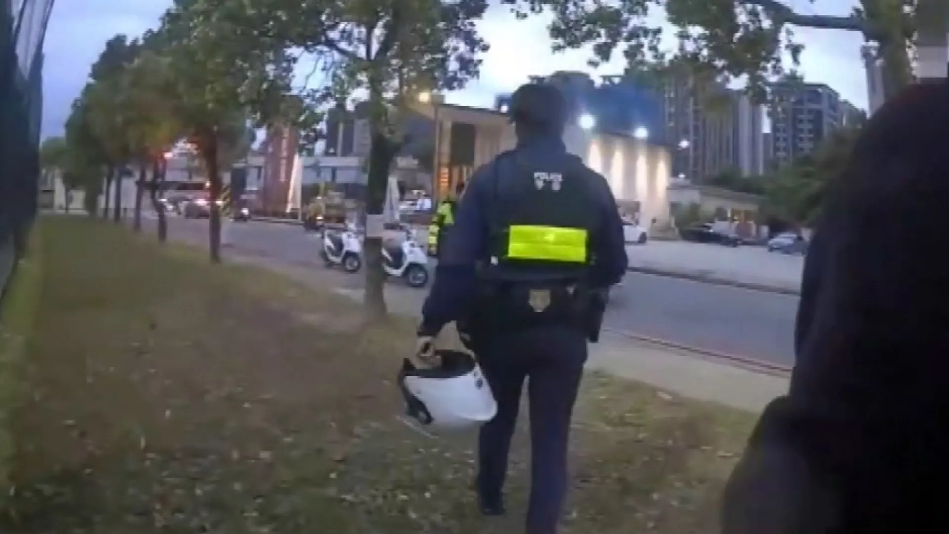 6 lao động di trú bất hợp pháp bị bắt, trong đó có 3 người Việt Nam