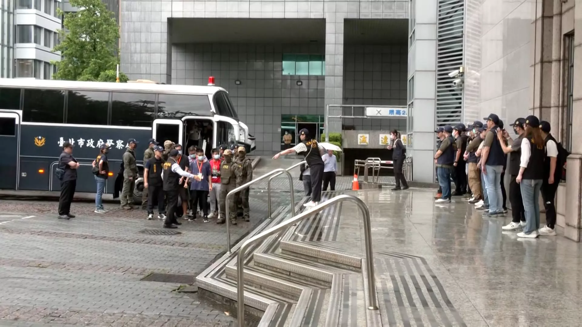 55 đối tượng lừa đảo bị trục xuất từ biên giới Myanmar về Đài Loan