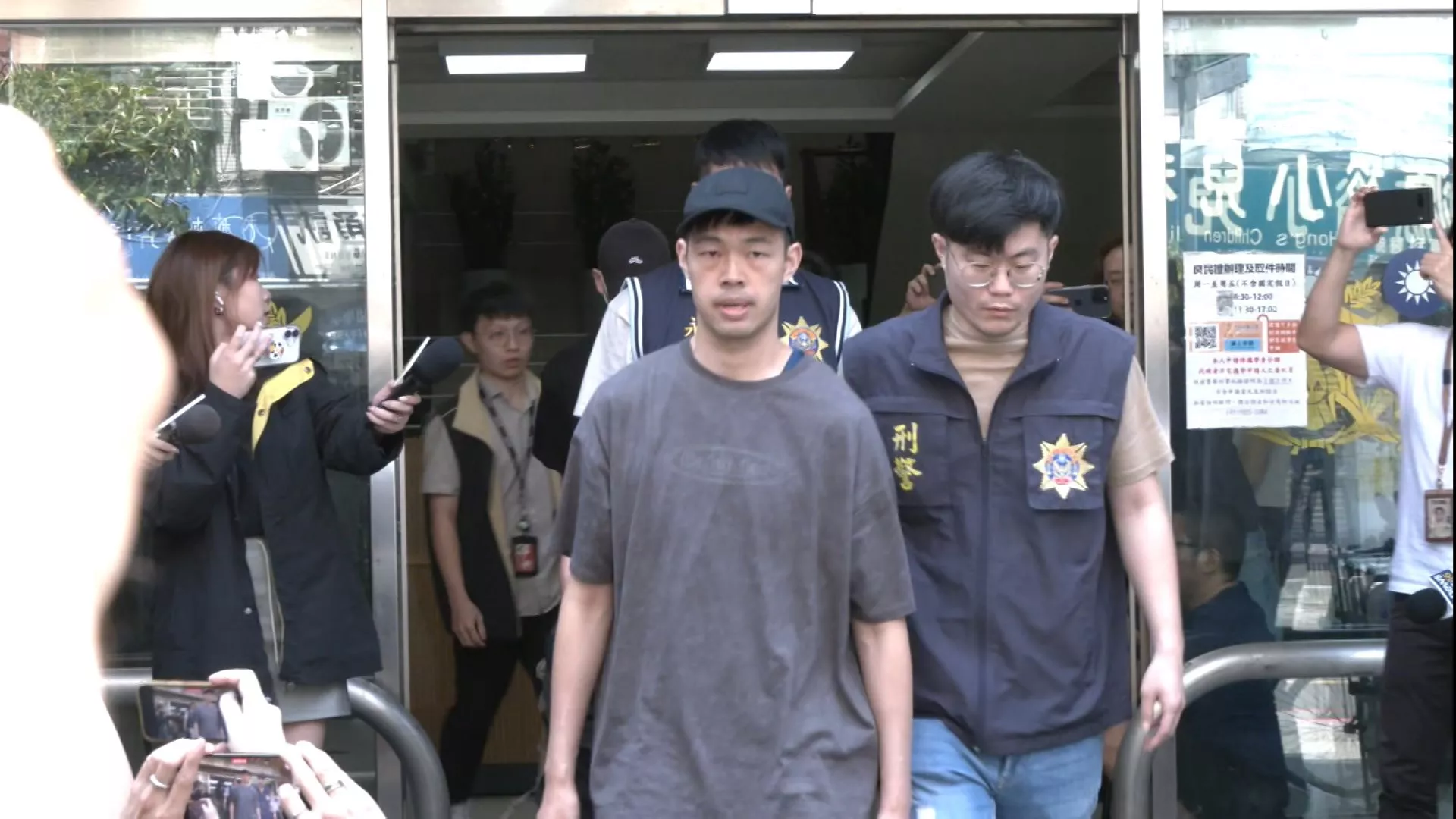 9 nghệ sĩ Đài Loan vướng bê bối "giả bệnh" để trốn nghĩa vụ quân sự 