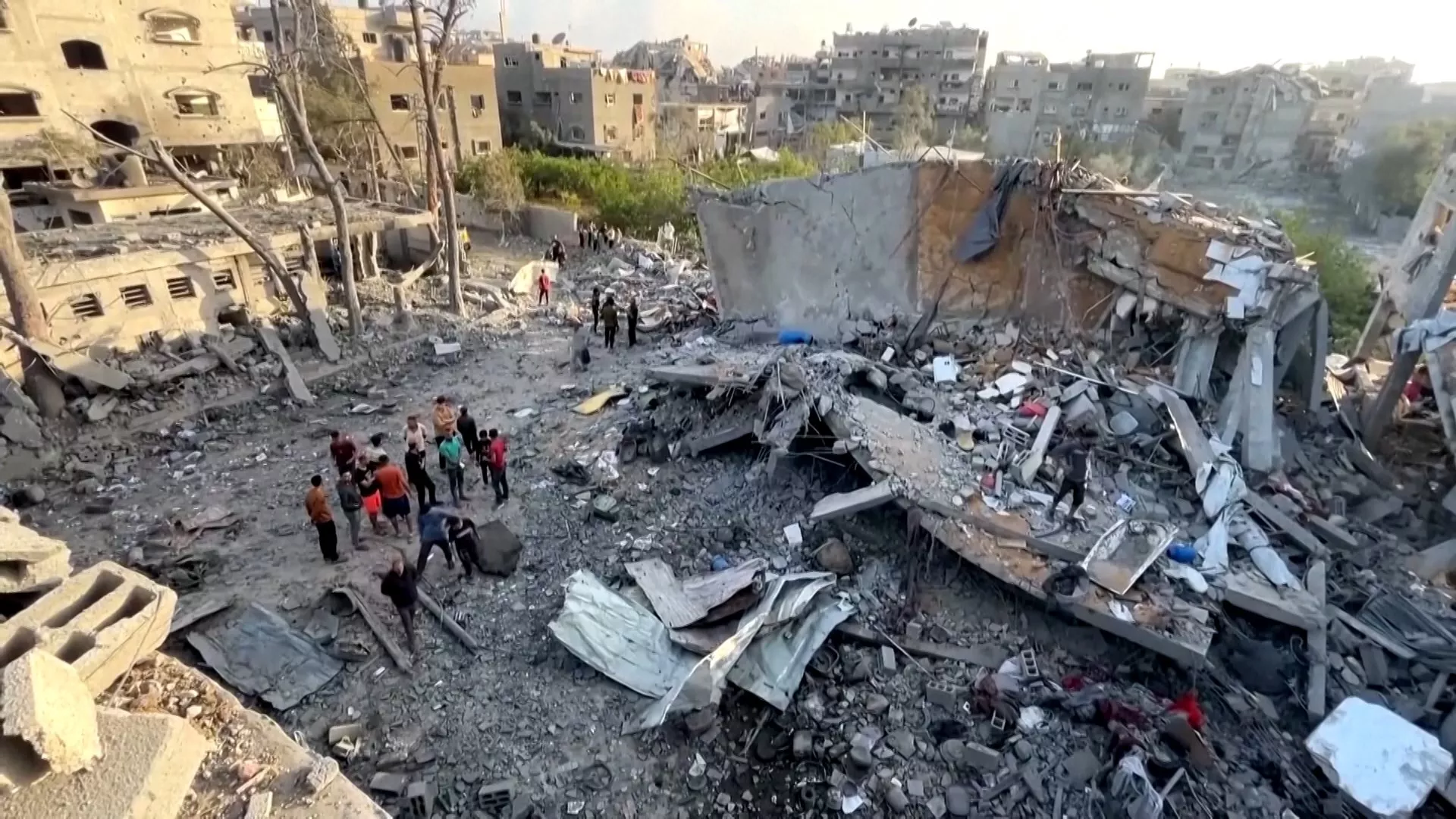 Israel menggempur Gaza, 23 orang tewas, termasuk pejabat dan wartawan