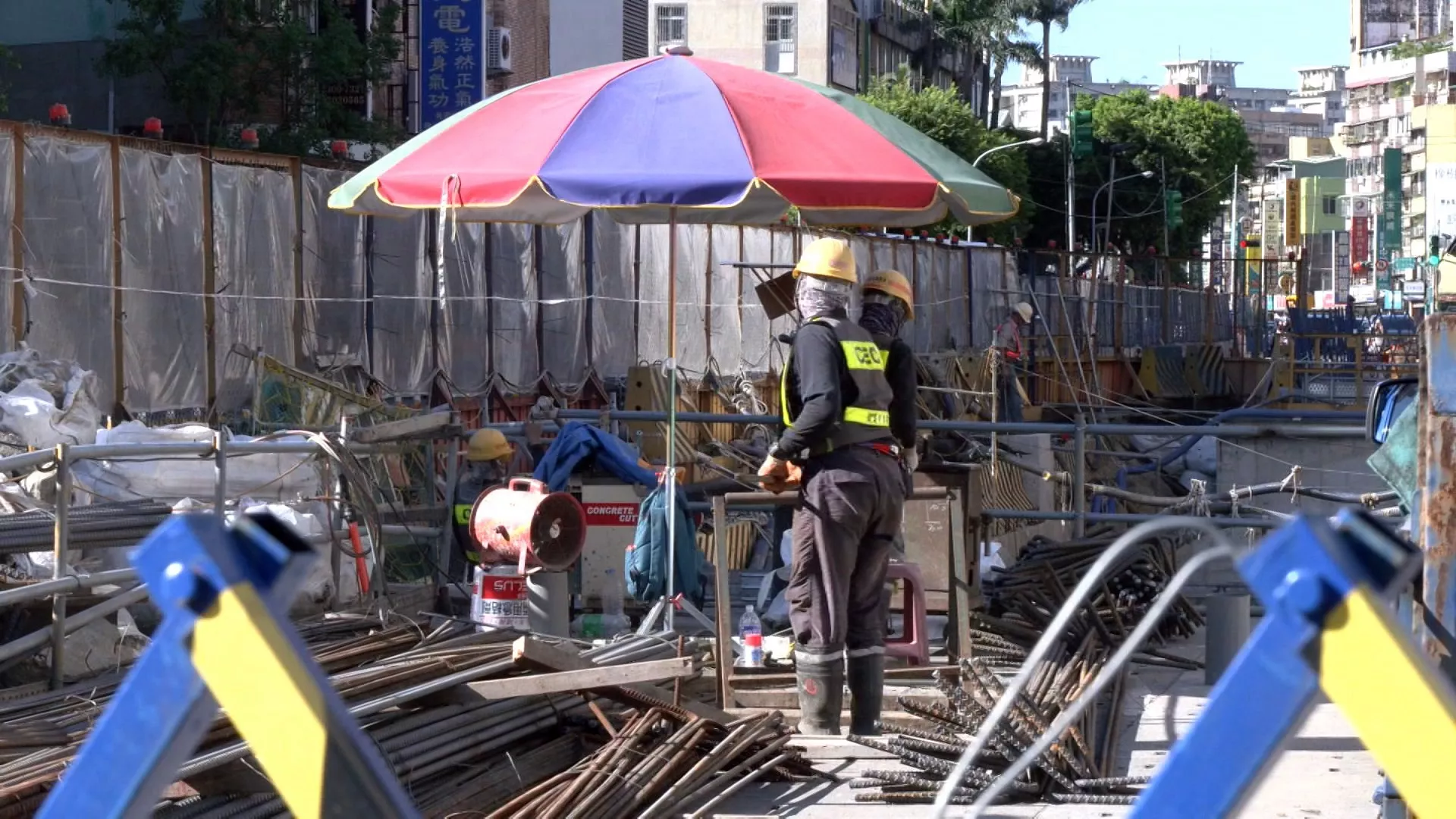 ไทเป อุณหภูมิทะลุ 36°C หลายวัน ประกาศเตือนภัยระดับสีส้ม