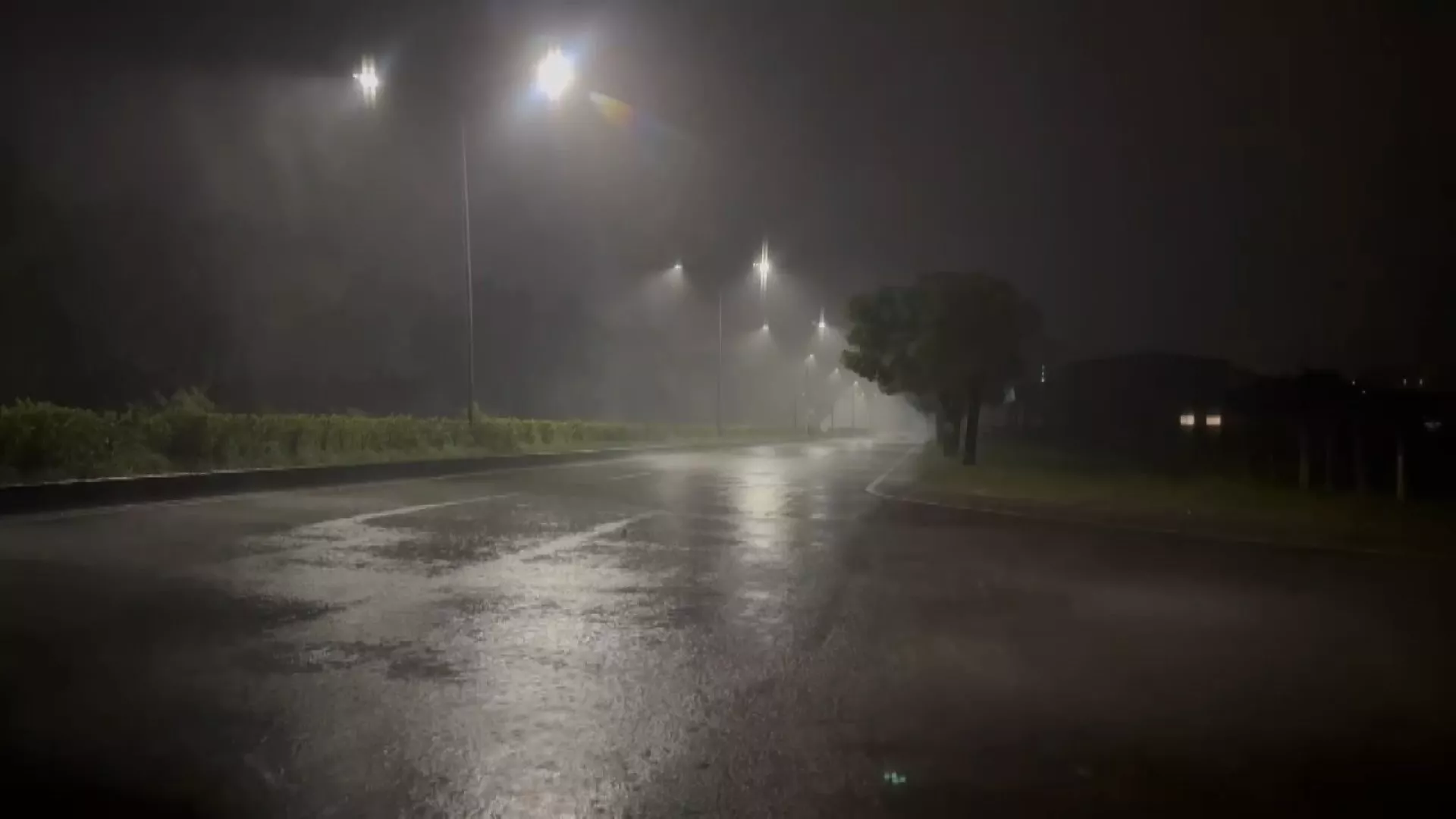 Taifun jarang masuk lewat Chiayi, Danas bawa hujan deras di wilayah selatan