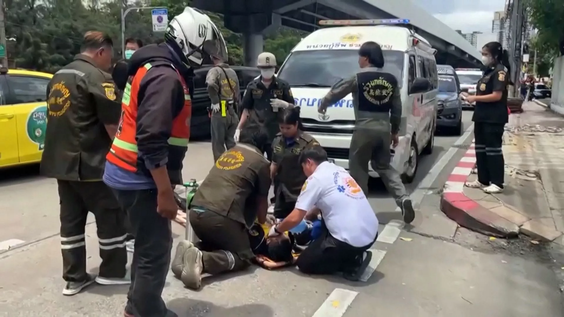 เหตุกราดยิงที่ตลาด อตก. กรุงเทพฯ มีผู้เสียชีวิต 5 ราย