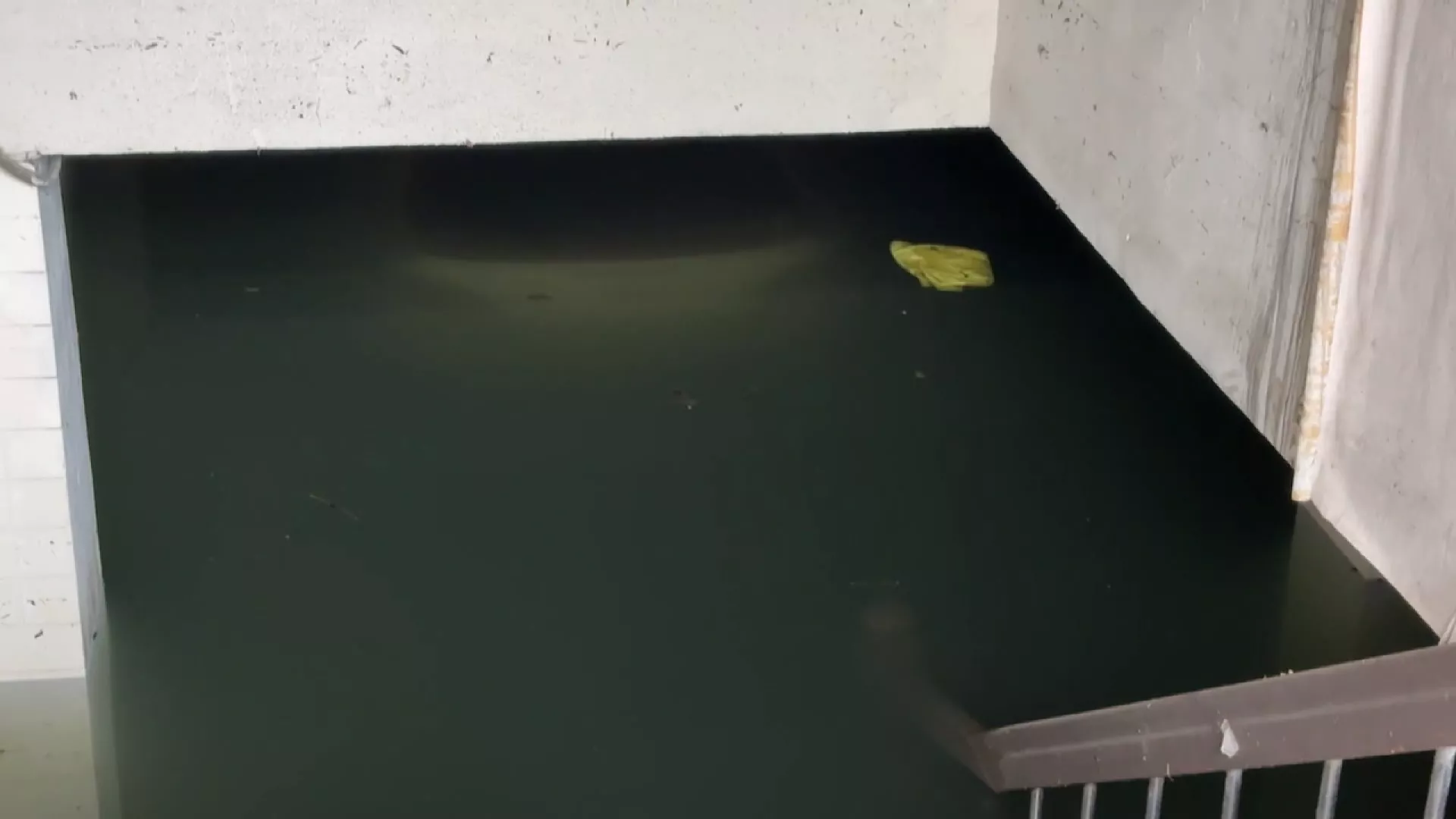 台南仍有部分地區積水大樓地下停車場10車滅頂