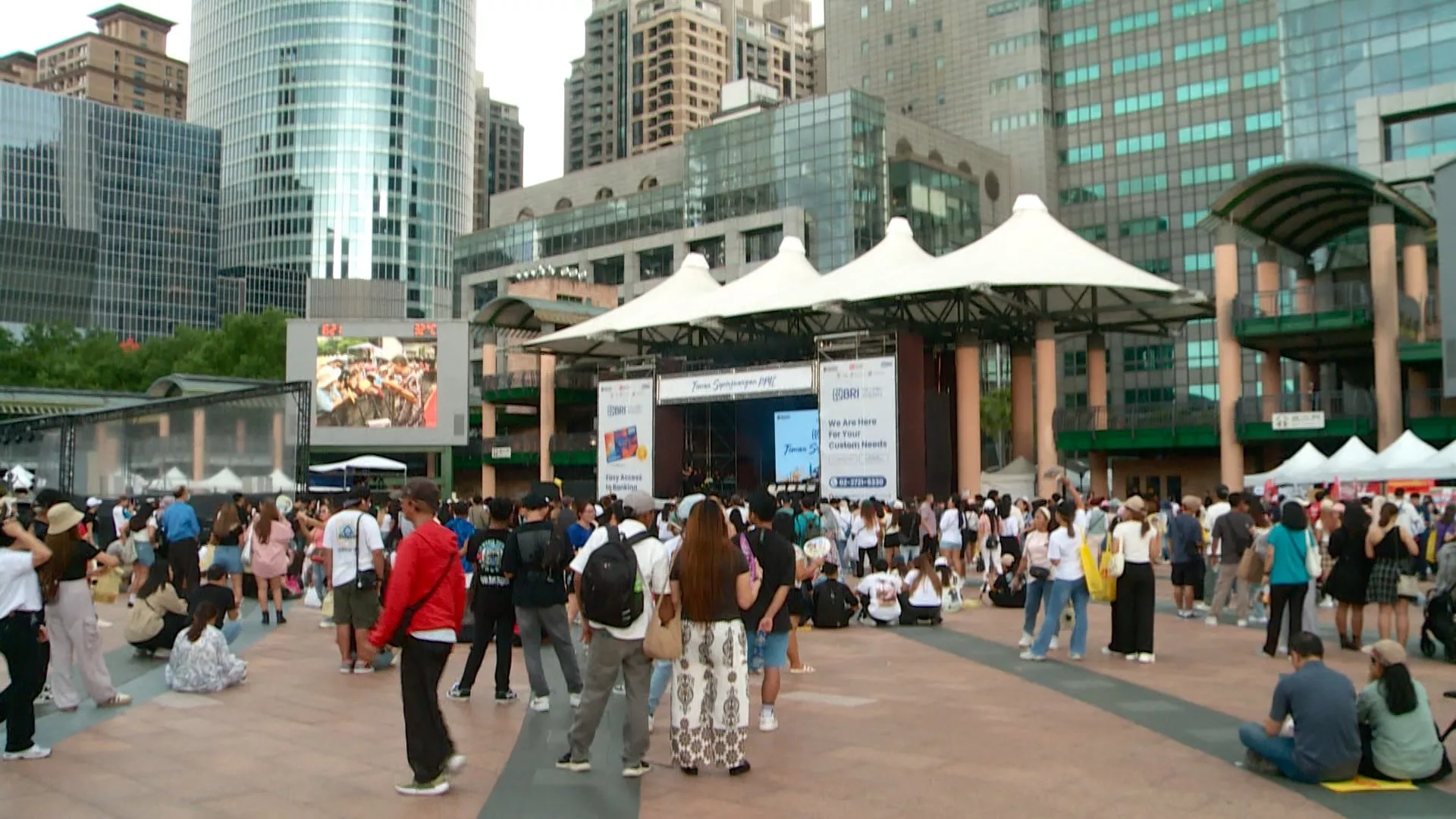 Festival Budaya PMI di Taiwan, 5 ribuan orang padati alun-alun balai kota