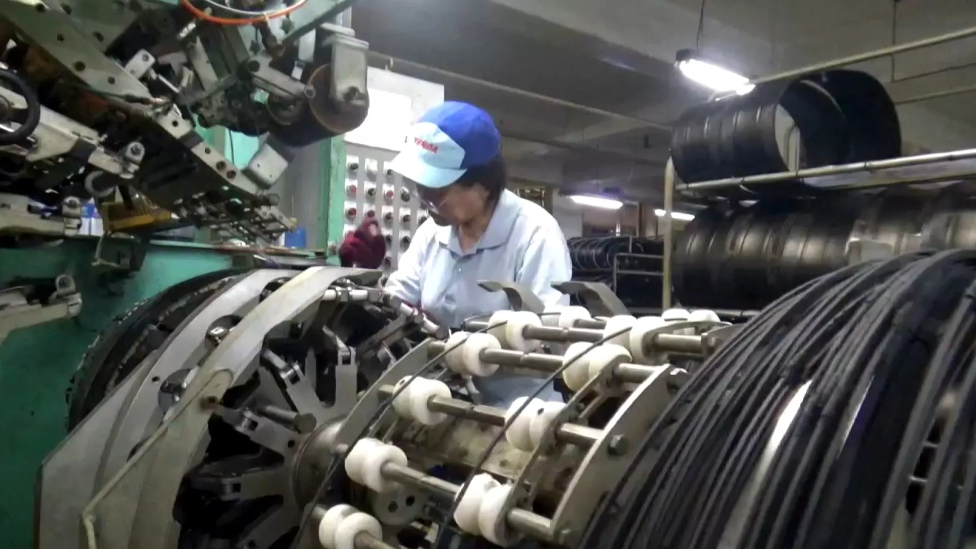 Chính sách hỗ trợ cho người lao động bị ảnh hưởng bởi thuế Mỹ