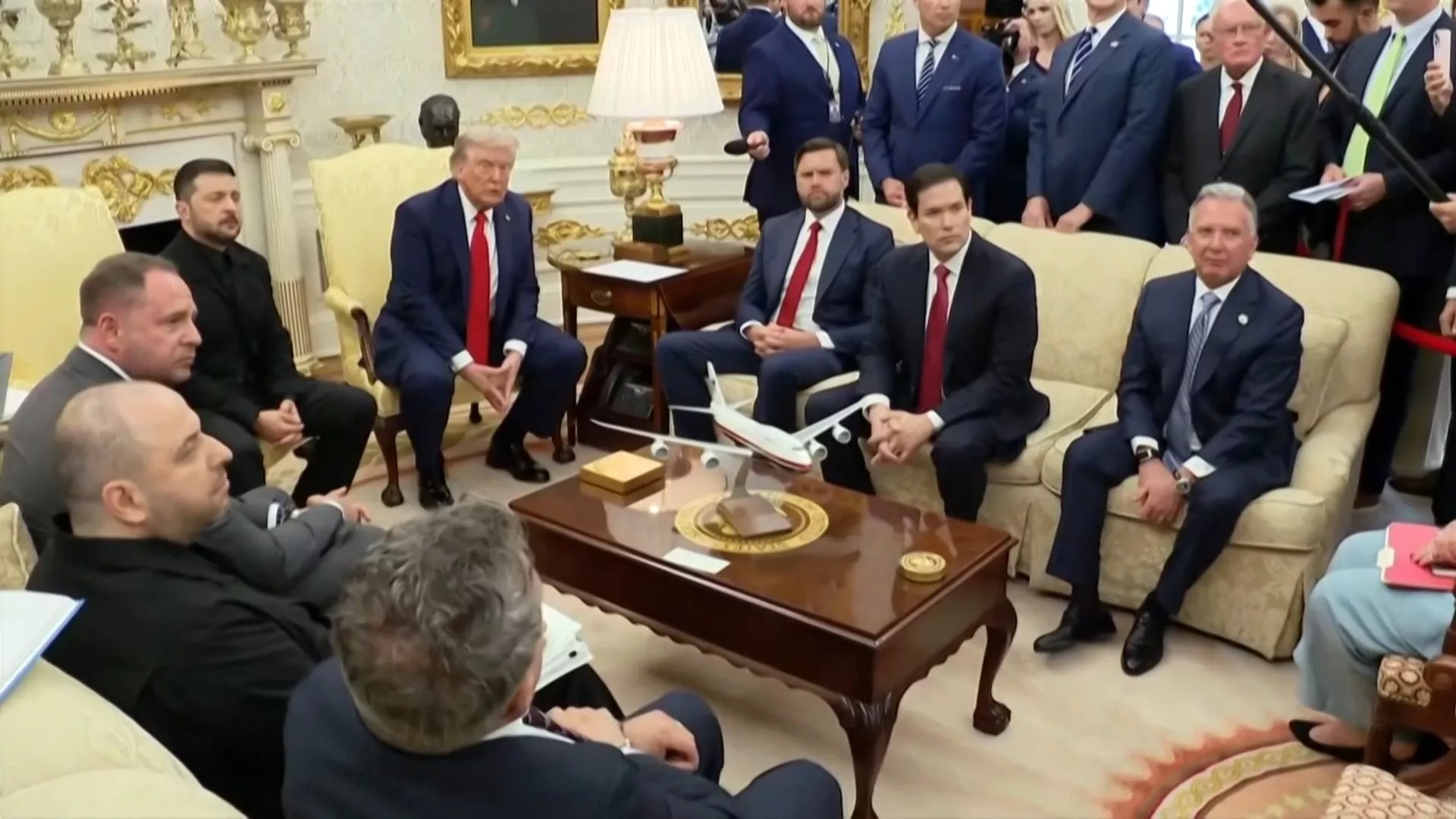 Trump temui para pemimpin negara Eropa, rencanakan KTT AS-Rusia-Ukraina