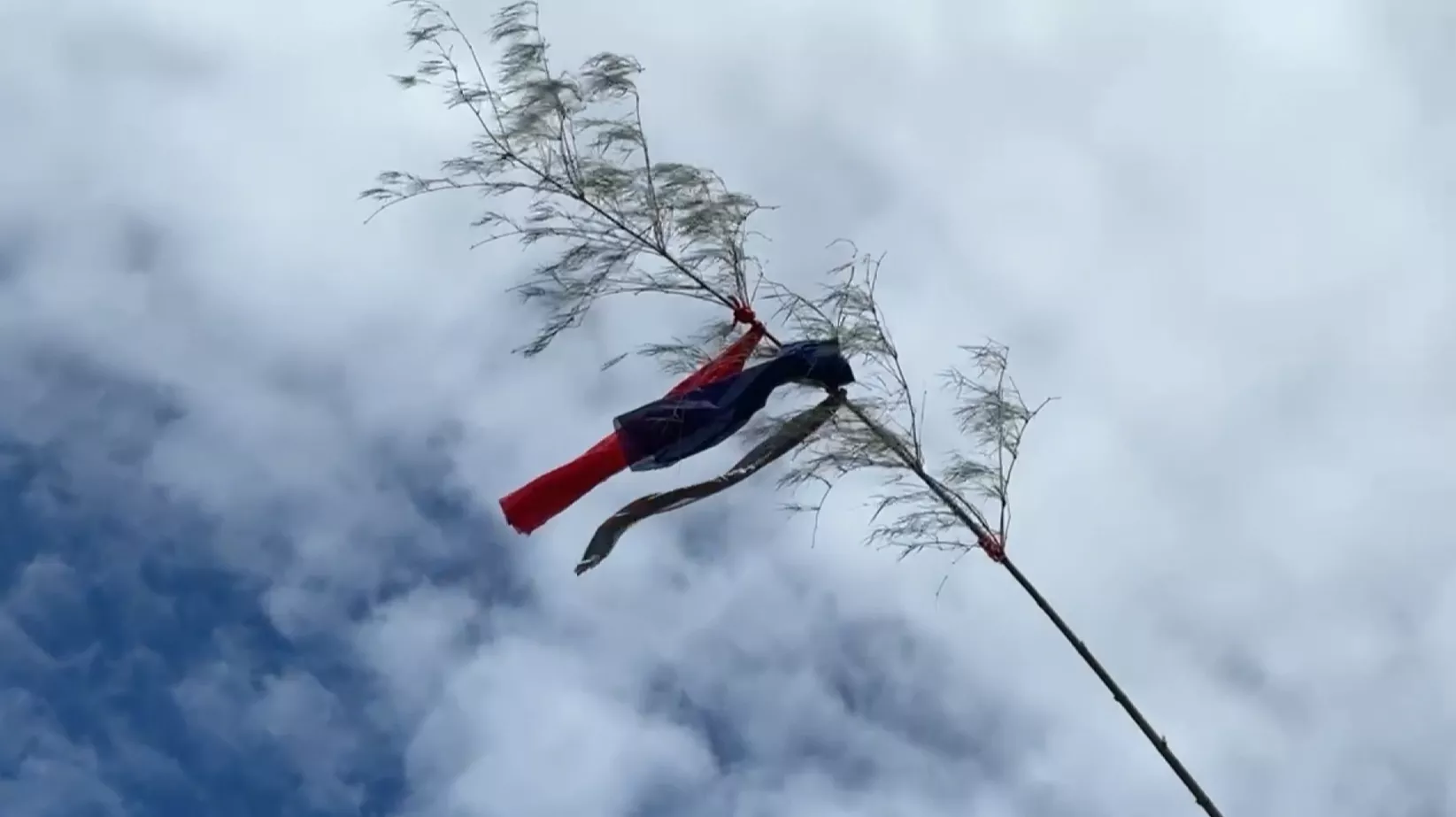 恆春中元「豎孤棚」欲開辦 今年燈篙徛26米懸