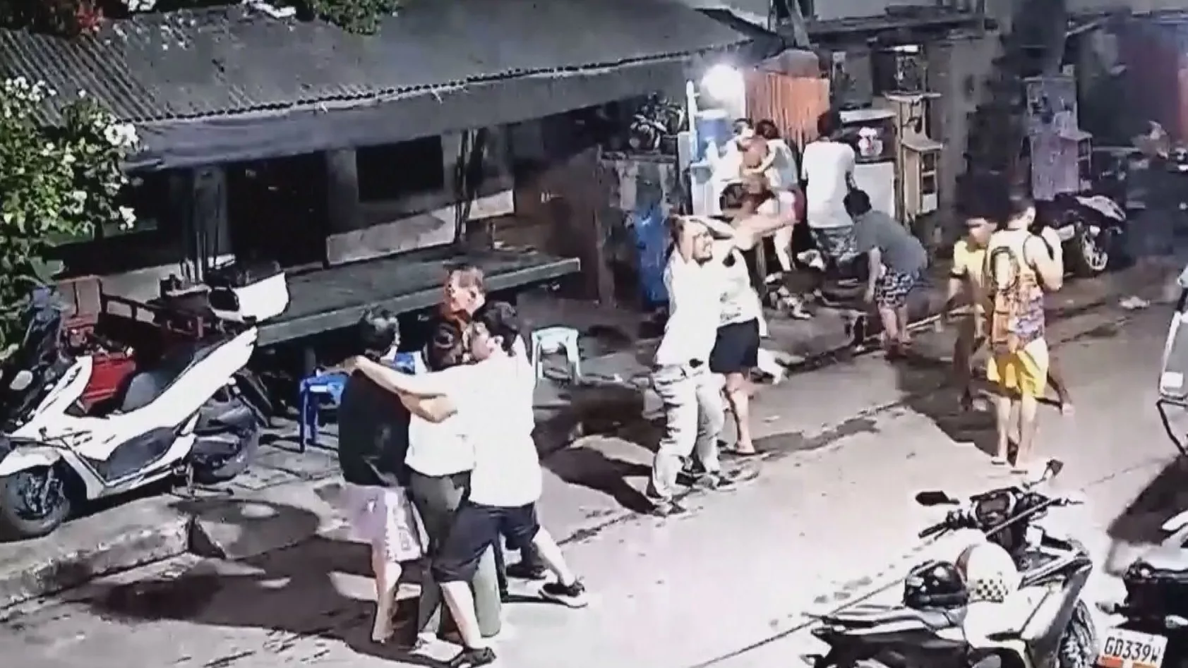 Gempa 6,9 SR guncang perairan lepas pantai Cebu, 26 tewas, ratusan cedera