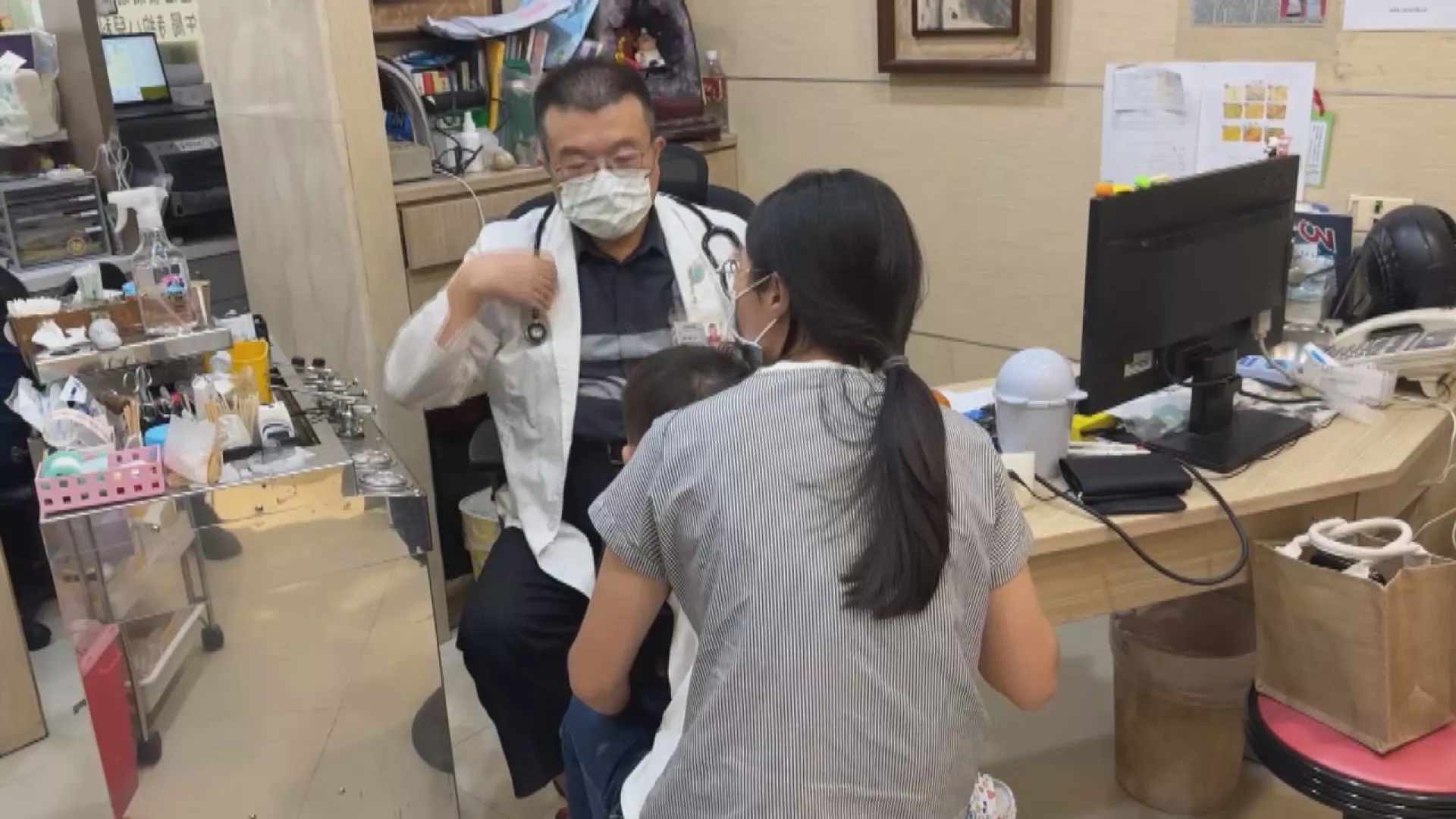 Kasus flu di sekolah tembus 2.000, dokter peringatkan adanya mutasi virus