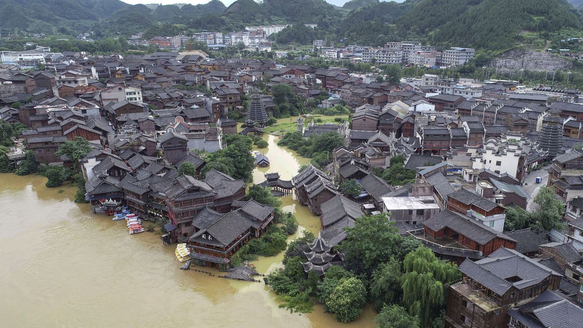 三峽大壩潰堤傳言不斷 雨下整月中國災民破千萬