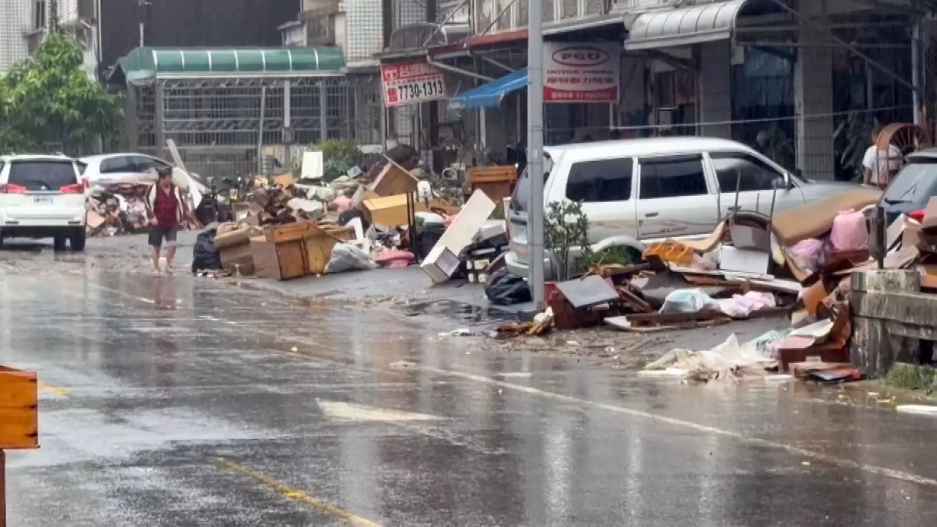 Lại xuất hiện hồ chắn mới, nguy hiểm rình rập Cơ Long và Hoa Liên