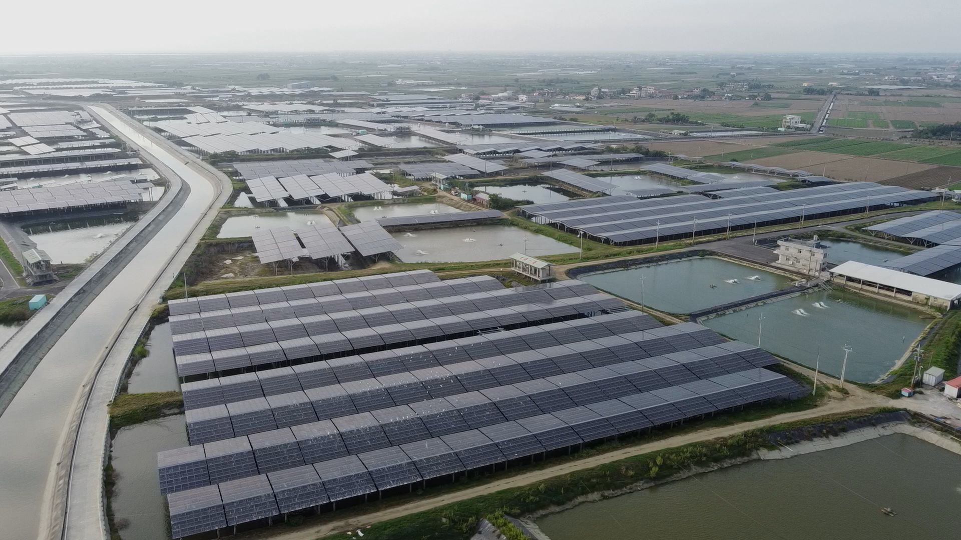 一張含有 空中, 空中攝影, 俯視圖, 都市設計 的圖片

AI 產生的內容可能不正確。