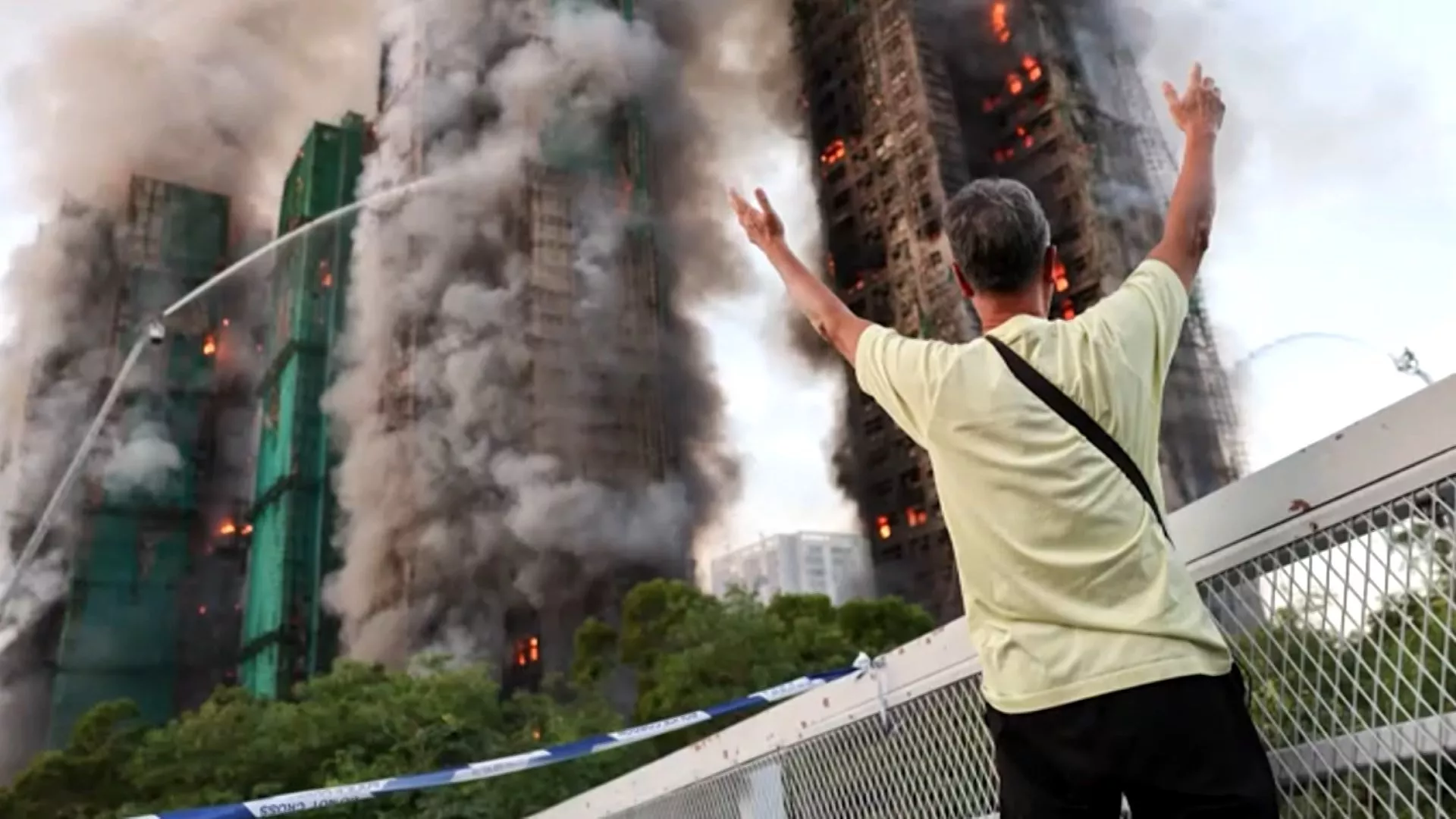 159 tewas dalam kebakaran di Hong Kong, jemput cucu, warga lolos dari maut