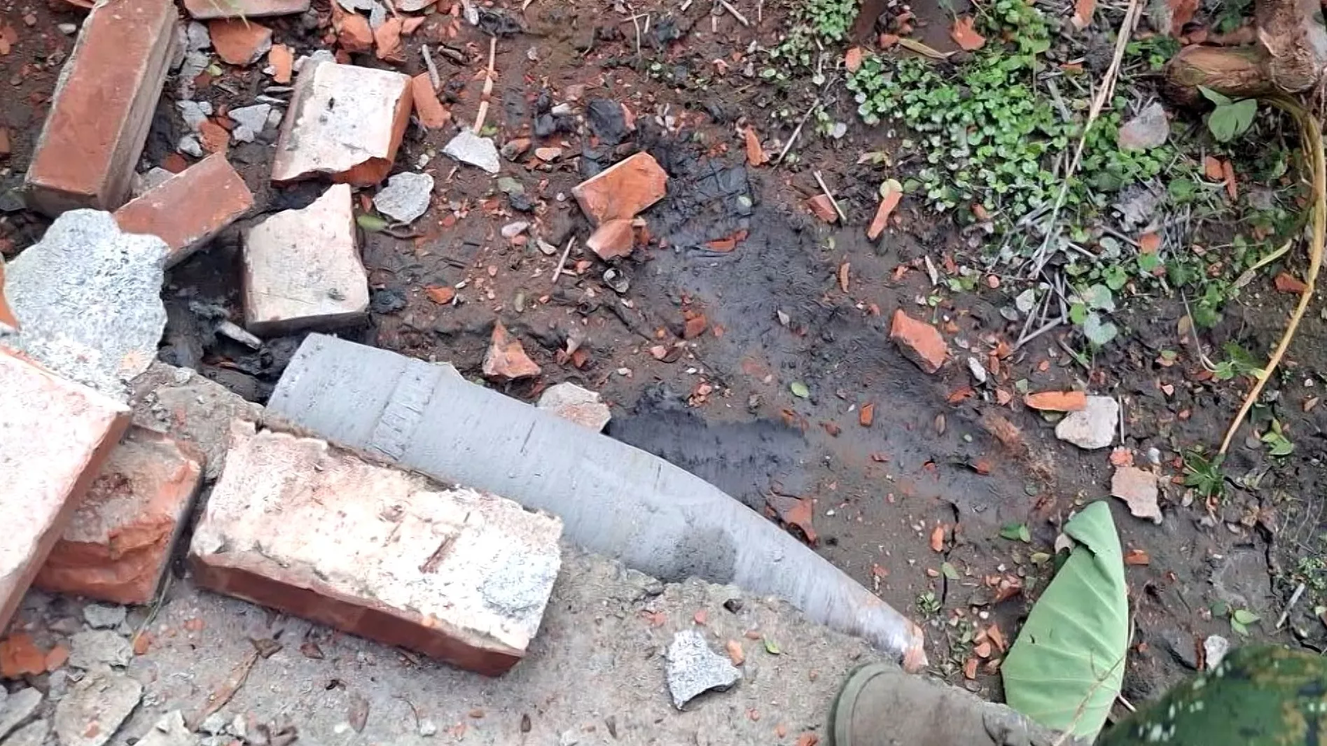 Granat meleset dari target saat latihan militer yang digelar tentara Angkatan Darat