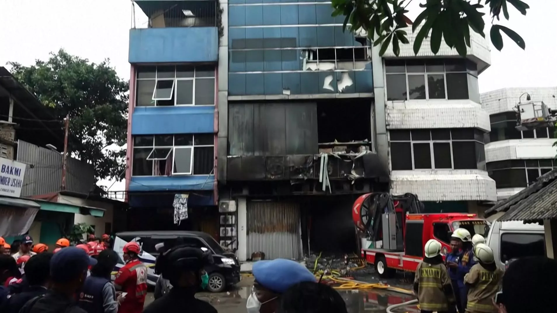 Dugaan ledakan baterai litium picu kebakaran di Jakarta, 22 orang tewas