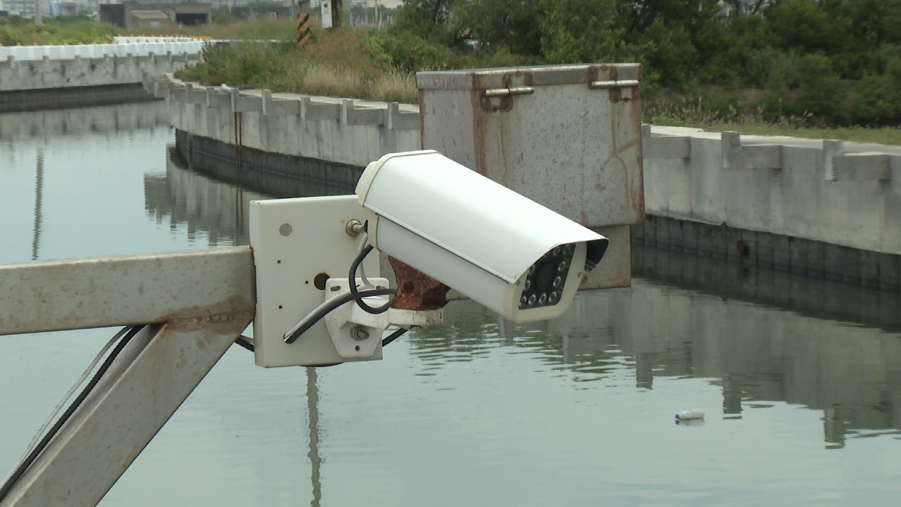 一張含有 戶外, 水, 地面, 望遠鏡 的圖片

AI 產生的內容可能不正確。