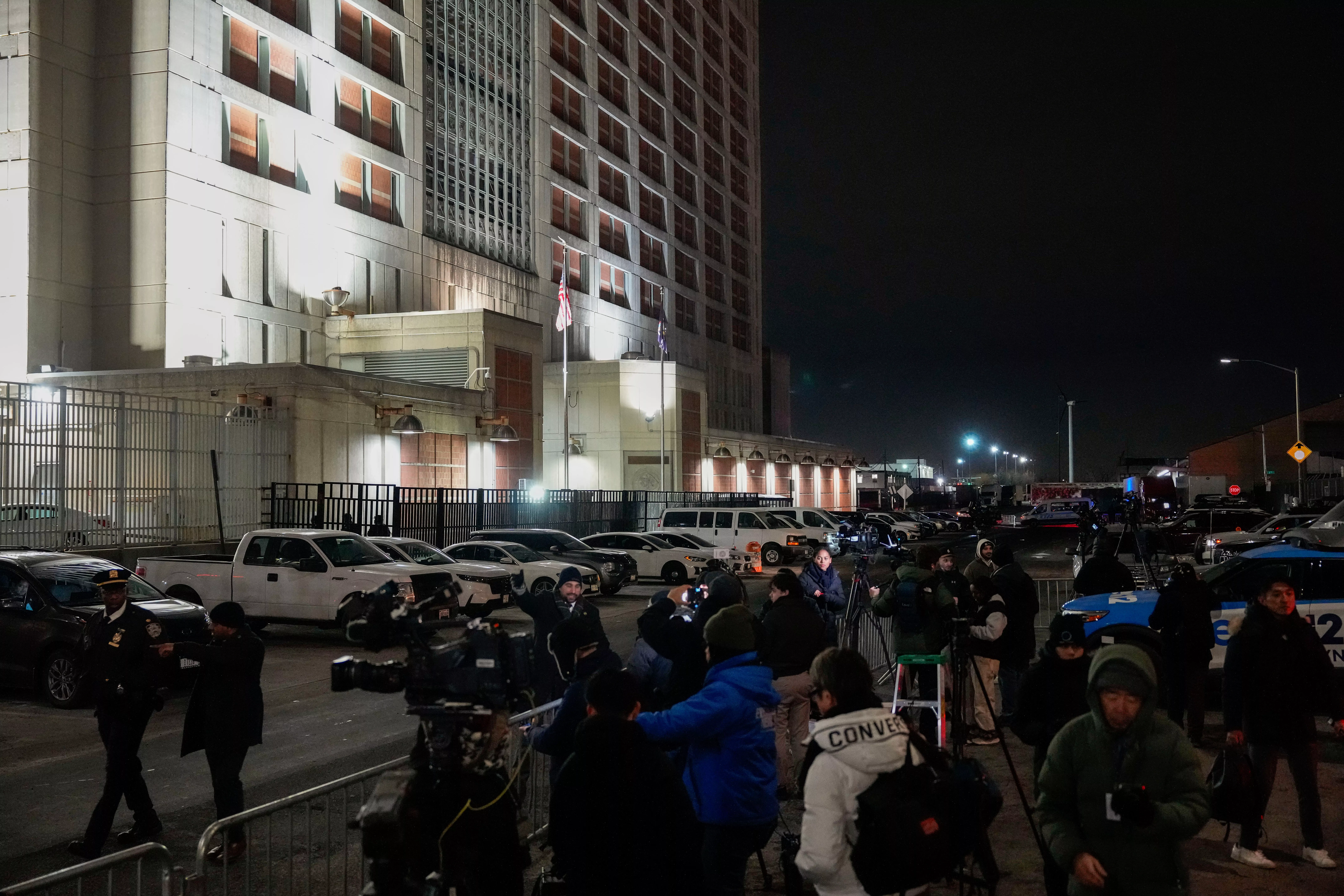 委內瑞拉總統馬杜羅被關押在紐約布魯克林大都會拘留中心。（圖／美聯社）