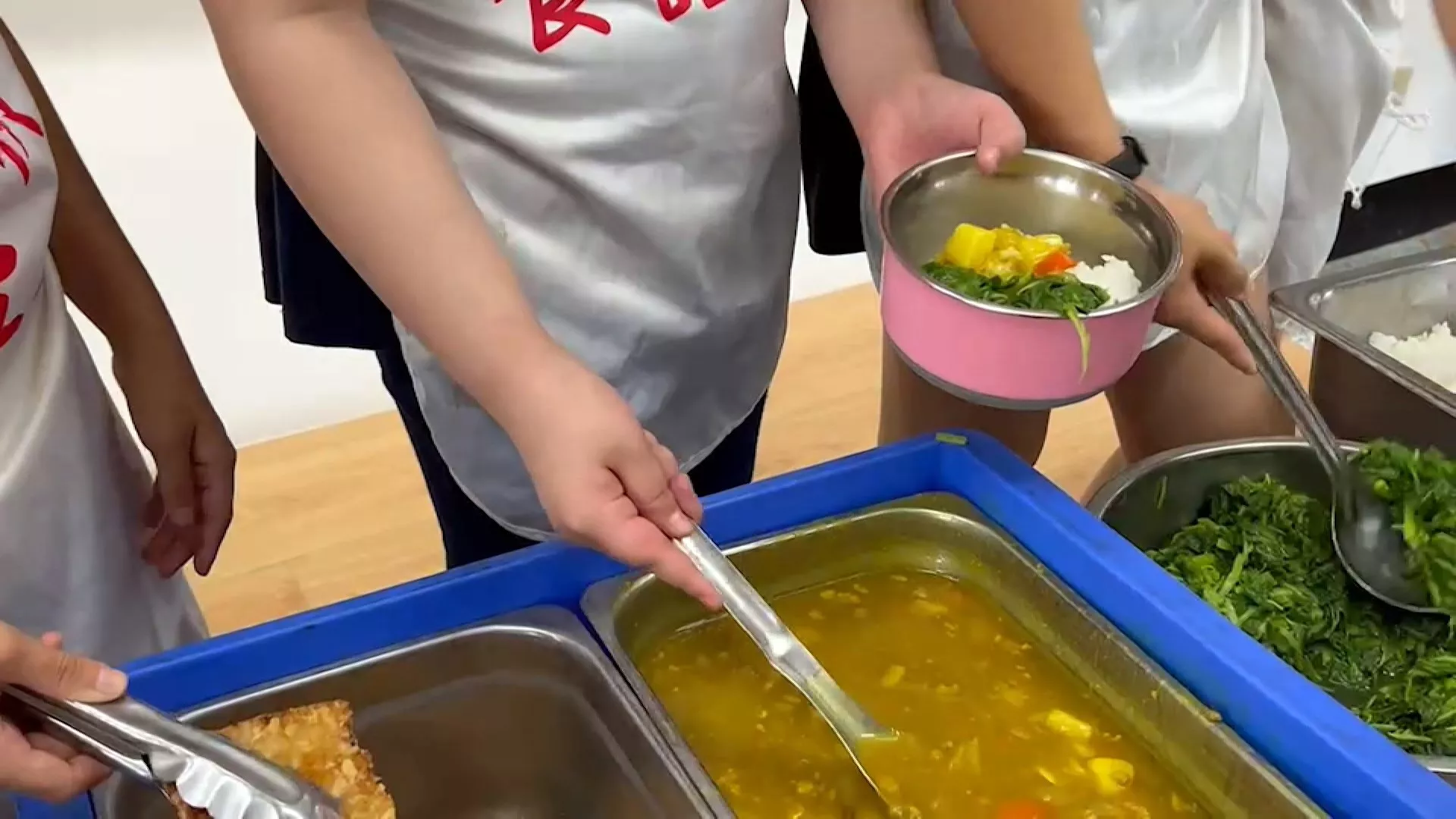 Nhiều huyện thị gia nhập liên minh "bữa trưa 0 đồng" cho học sinh