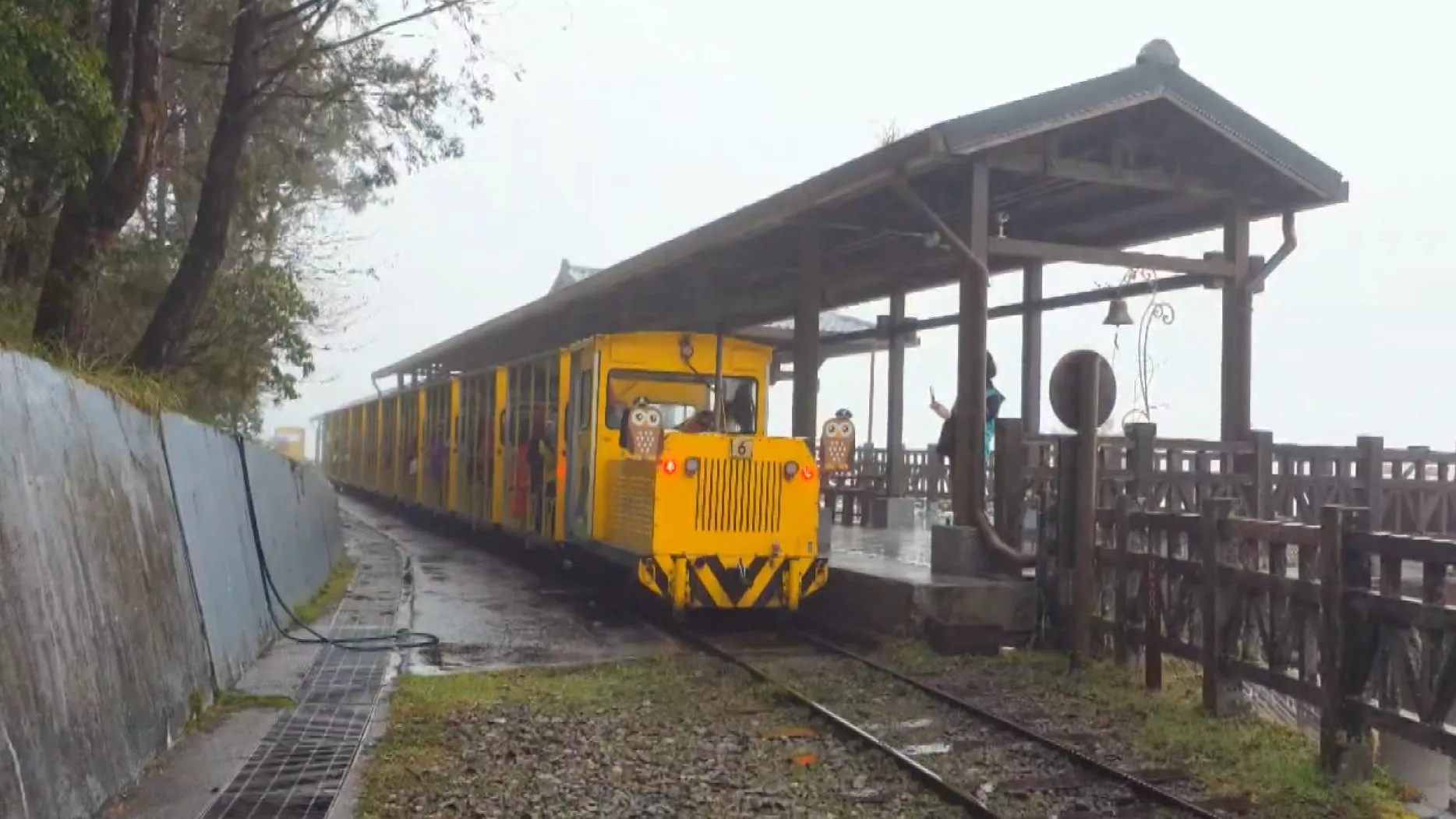 Massa udara dingin membawakan salju di pegunungan, cuaca dingin hingga Jumat
