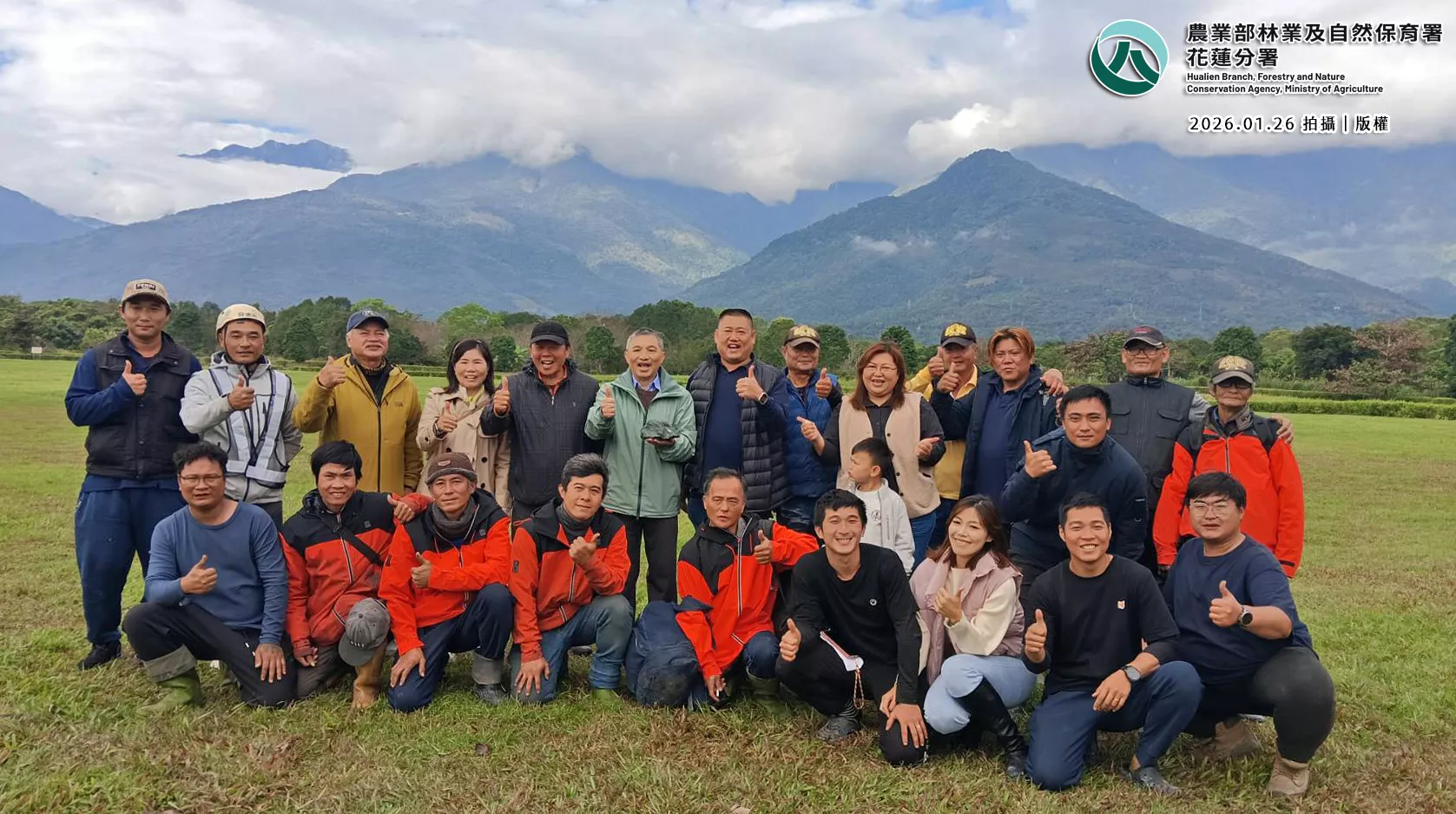 馬太鞍溪堰塞湖降挖團隊。（圖／農業部林保署花蓮分署）