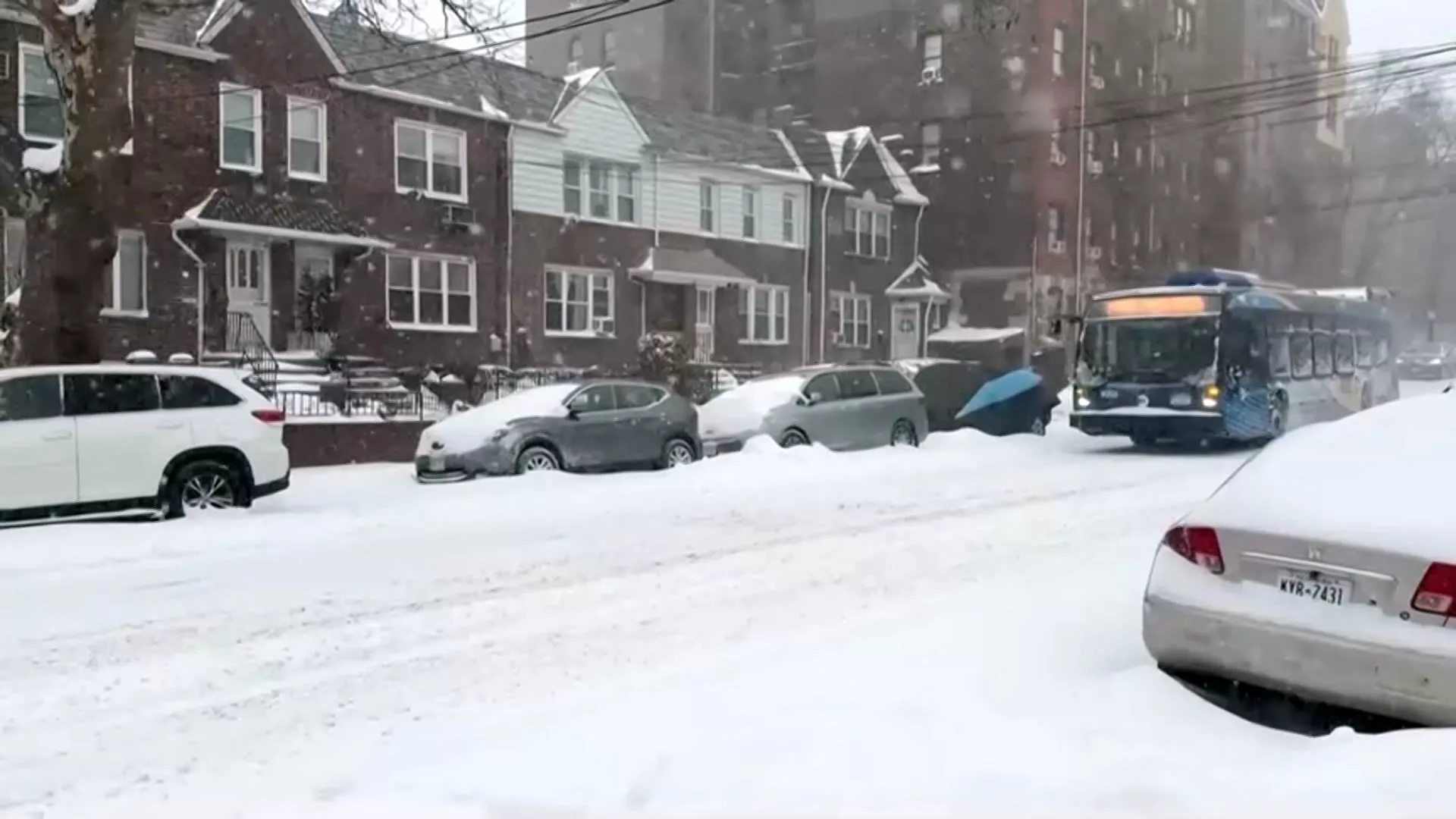 Bão tuyết kỷ lục tấn công Nhật Bản và nhiều bang ở Mỹ