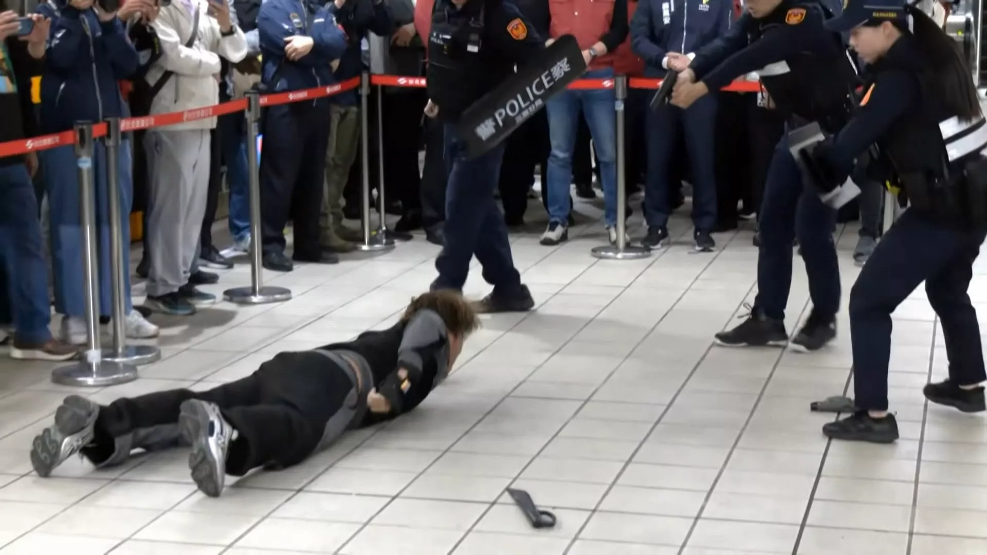 ไทเป-นิวไทเปร่วมซ้อมรับมือคนร้ายบุกโจมตี