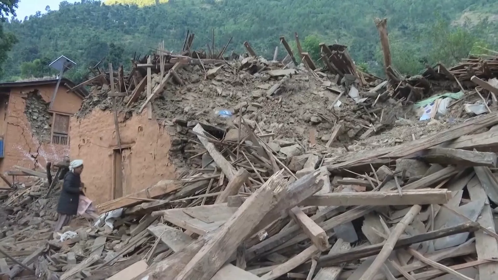 Học giả Anh: Động đất không có chu kỳ, khó dự liệu chính xác