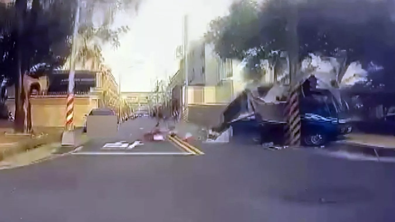 Tài xế dương tính với ma tuý "thông chốt" tại Đài Nam