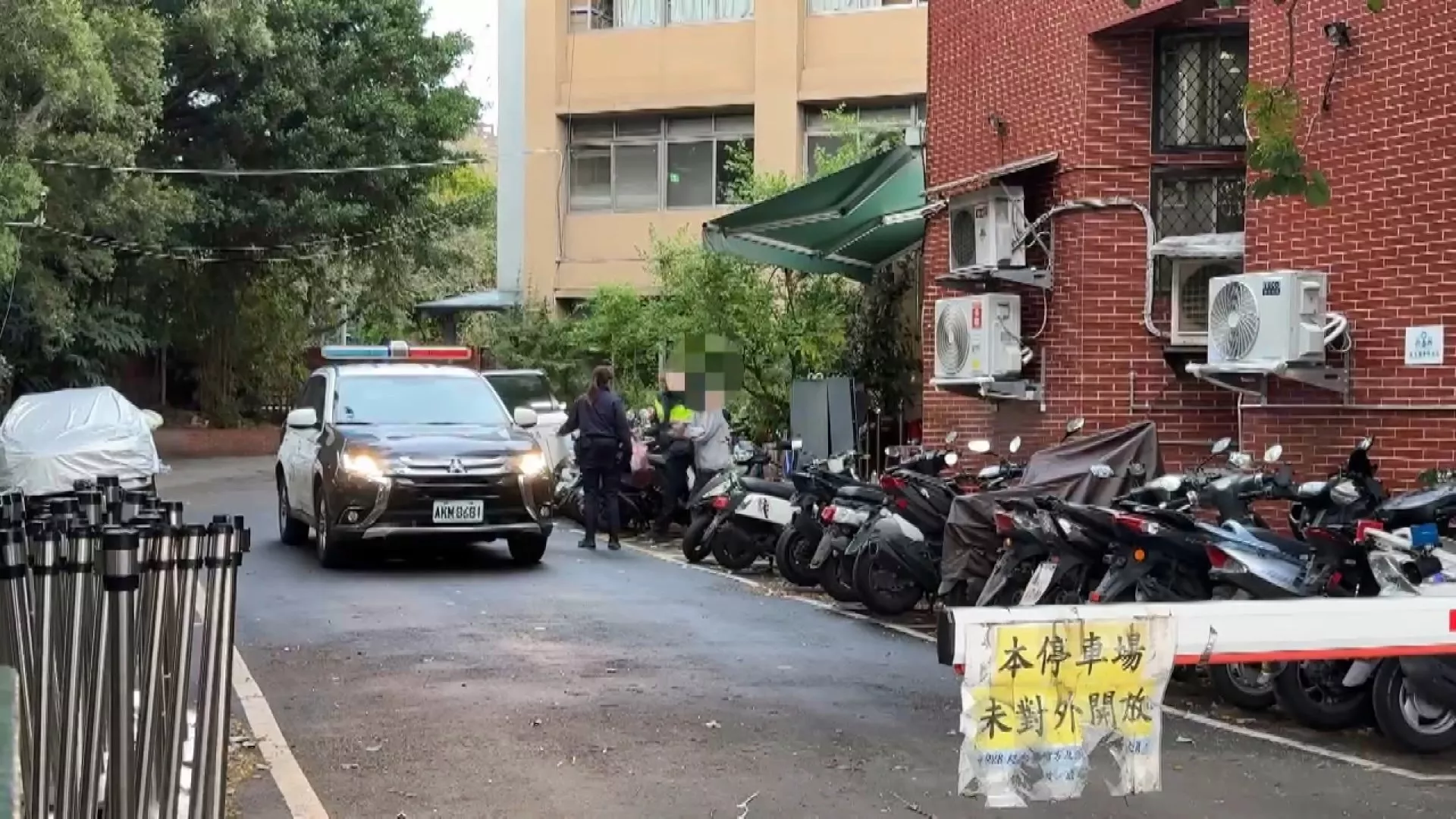 รวบชายวัย 65 ถือมีดบุกทำเนียบประธานาธิบดีไต้หวัน