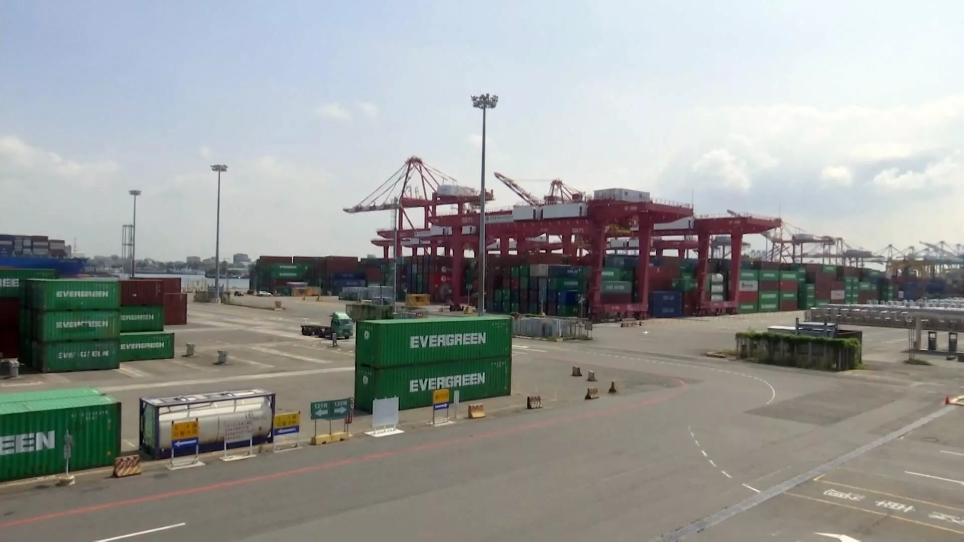 สนง.ผู้แทนการค้าสหรัฐฯลั่น เปิดสอบสวนการค้าตามมาตรา 301