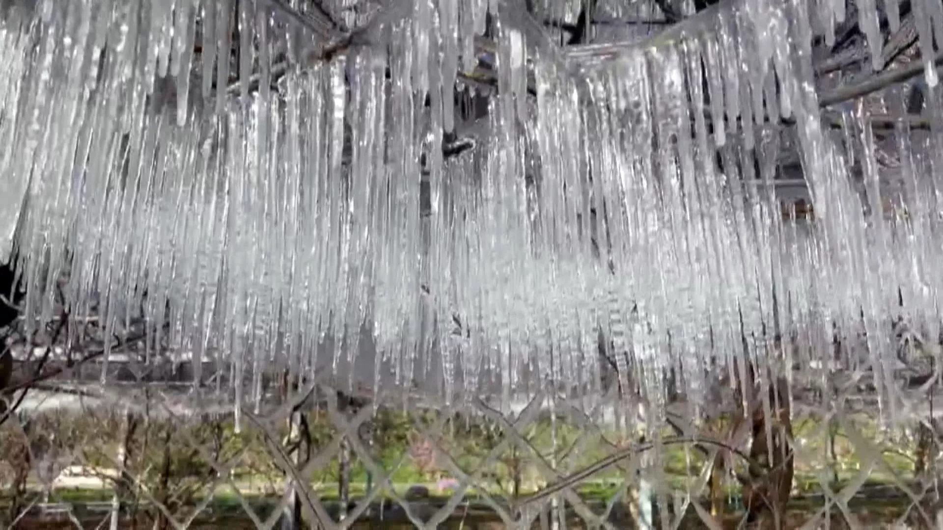 ประกาศเตือนอุณหภูมิต่ำใน 12 เมือง อุณหภูมิตอนกลางคืนต่ำกว่า 10°C