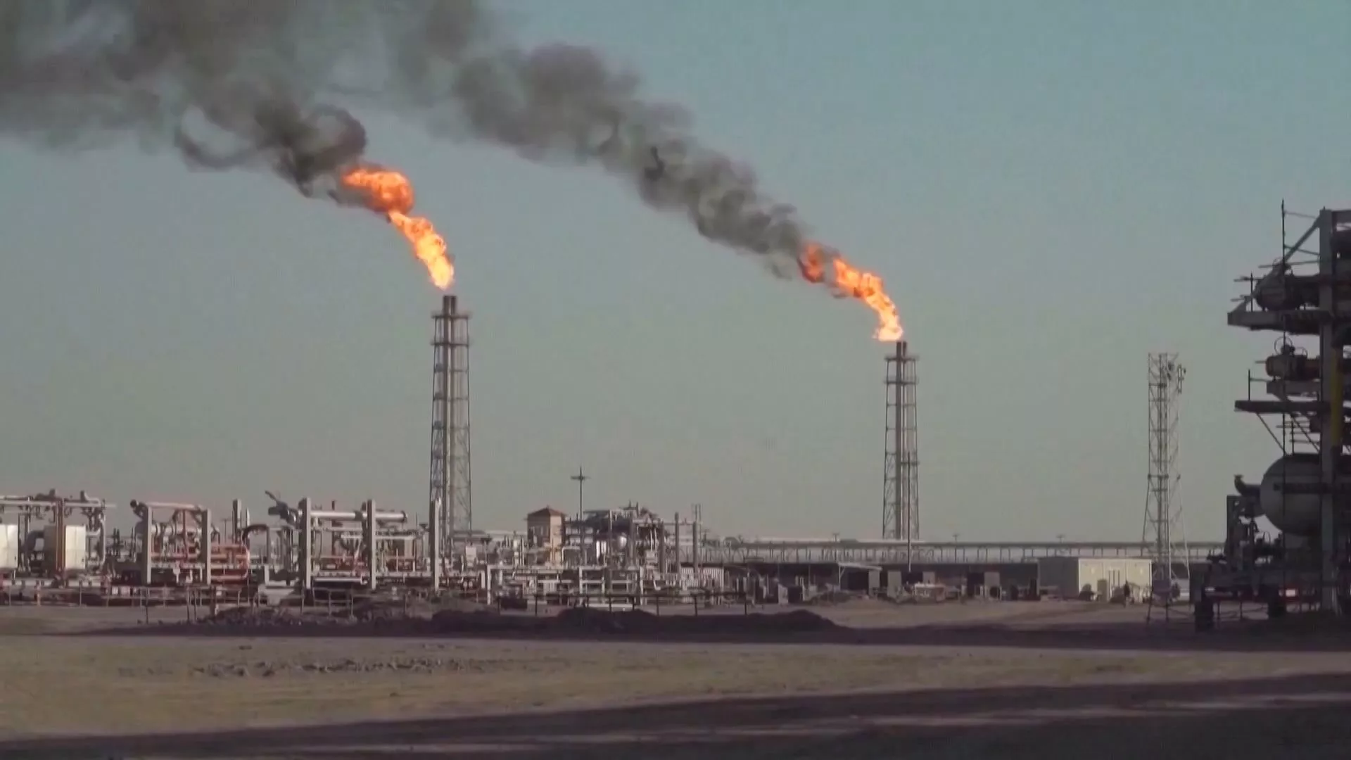 วิกฤตพลังงานโลก หลายสายการบินขึ้นราคาตั๋วเส้นทางระยะไกล