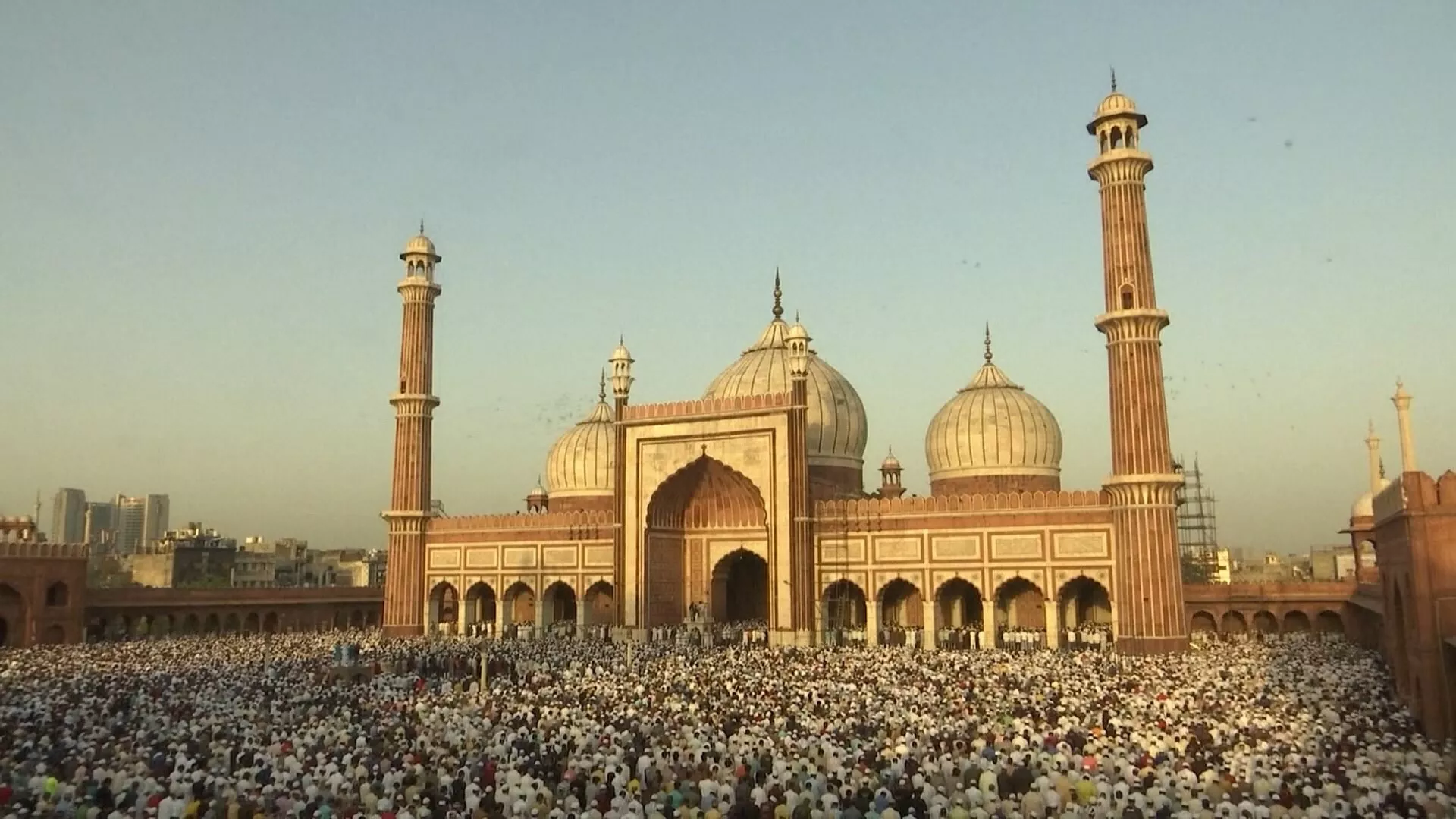 Perang berkecamuk di Timur Tengah, Idul Fitri umat Muslim tampak suram