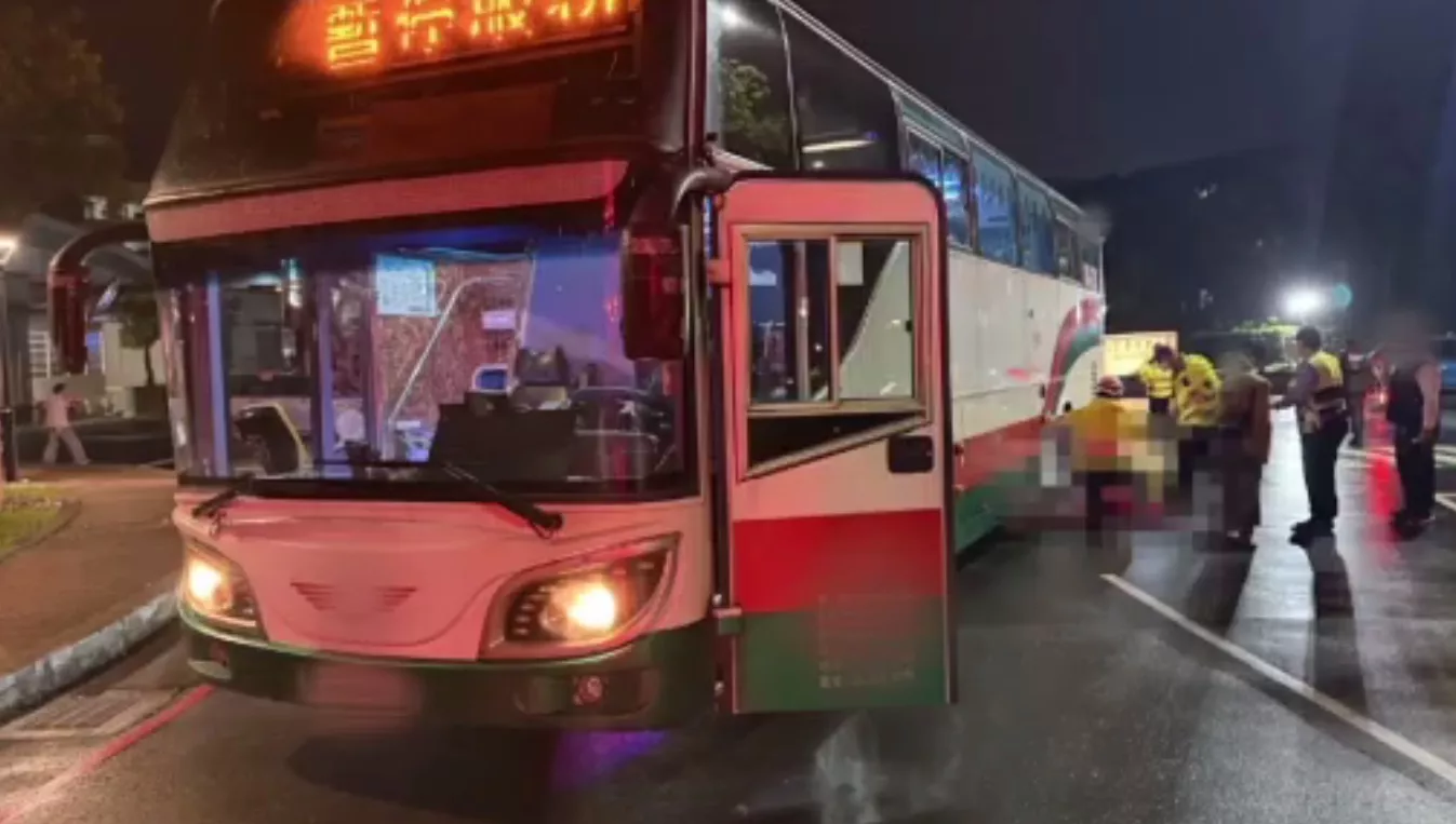 長庚大學校園車禍 男學生予公車軋過重傷