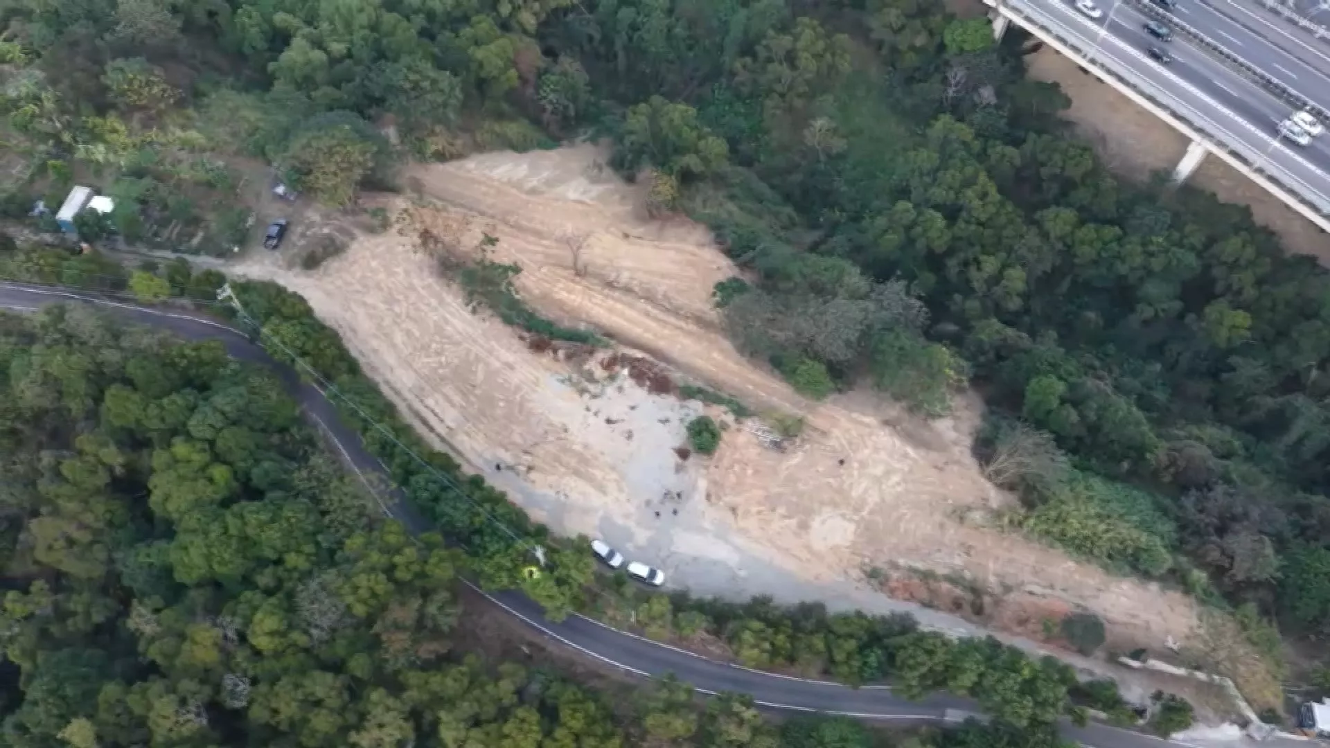 Tanah makam disamarkan jadi tanah biasa, PMA dipekerjakan untuk pungut materi