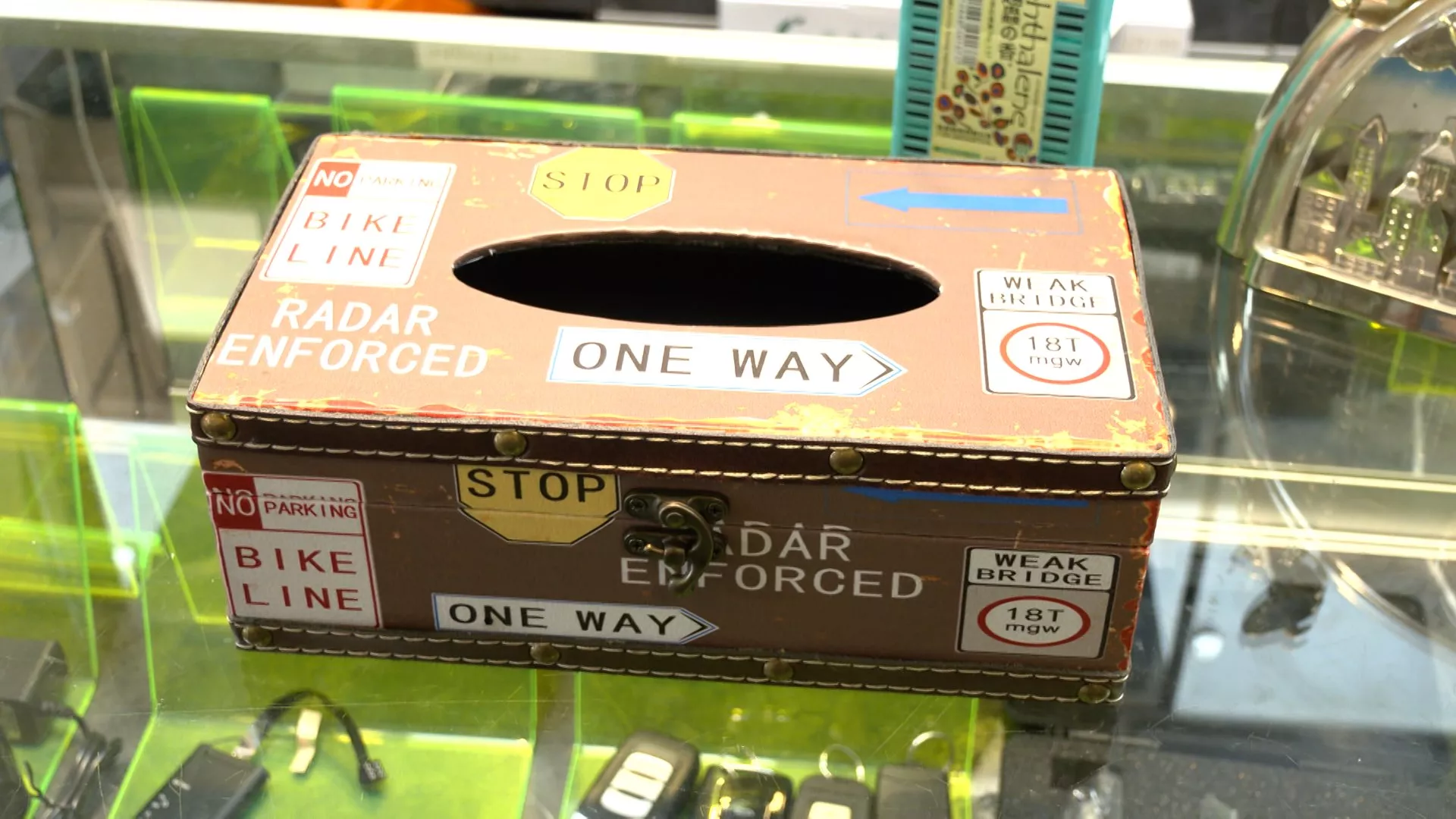 Ngăn nạn camera quay lén, đề xuất siết chặt quản lý bằng định danh