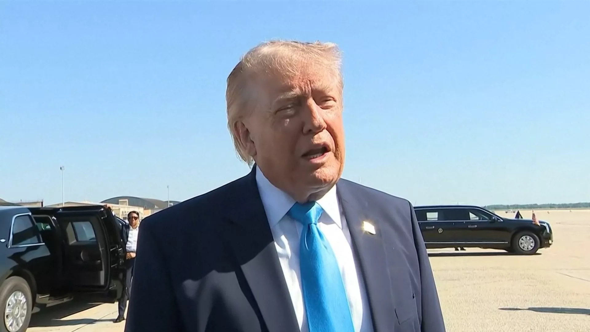 Donald Trump sẽ "trao đổi" với Tổng thống Lại thanh Đức?