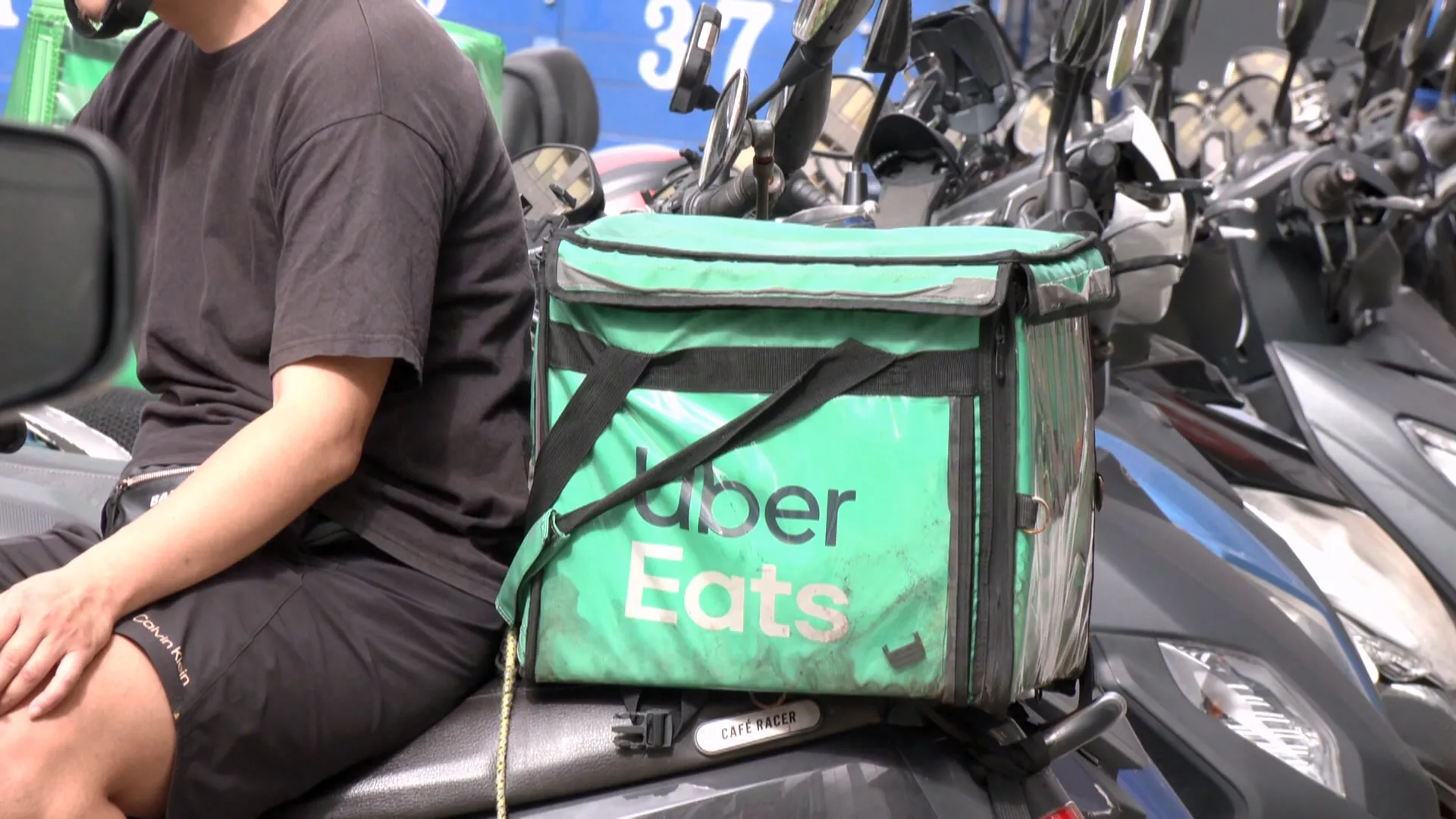 Uber Eats公布外送員4大保障 每單報酬至少有45元