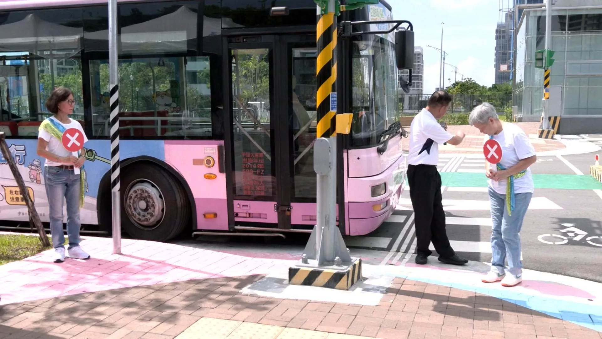 Mayoritas korban cedera insiden yang melibatkan bus merupakan kaum manula