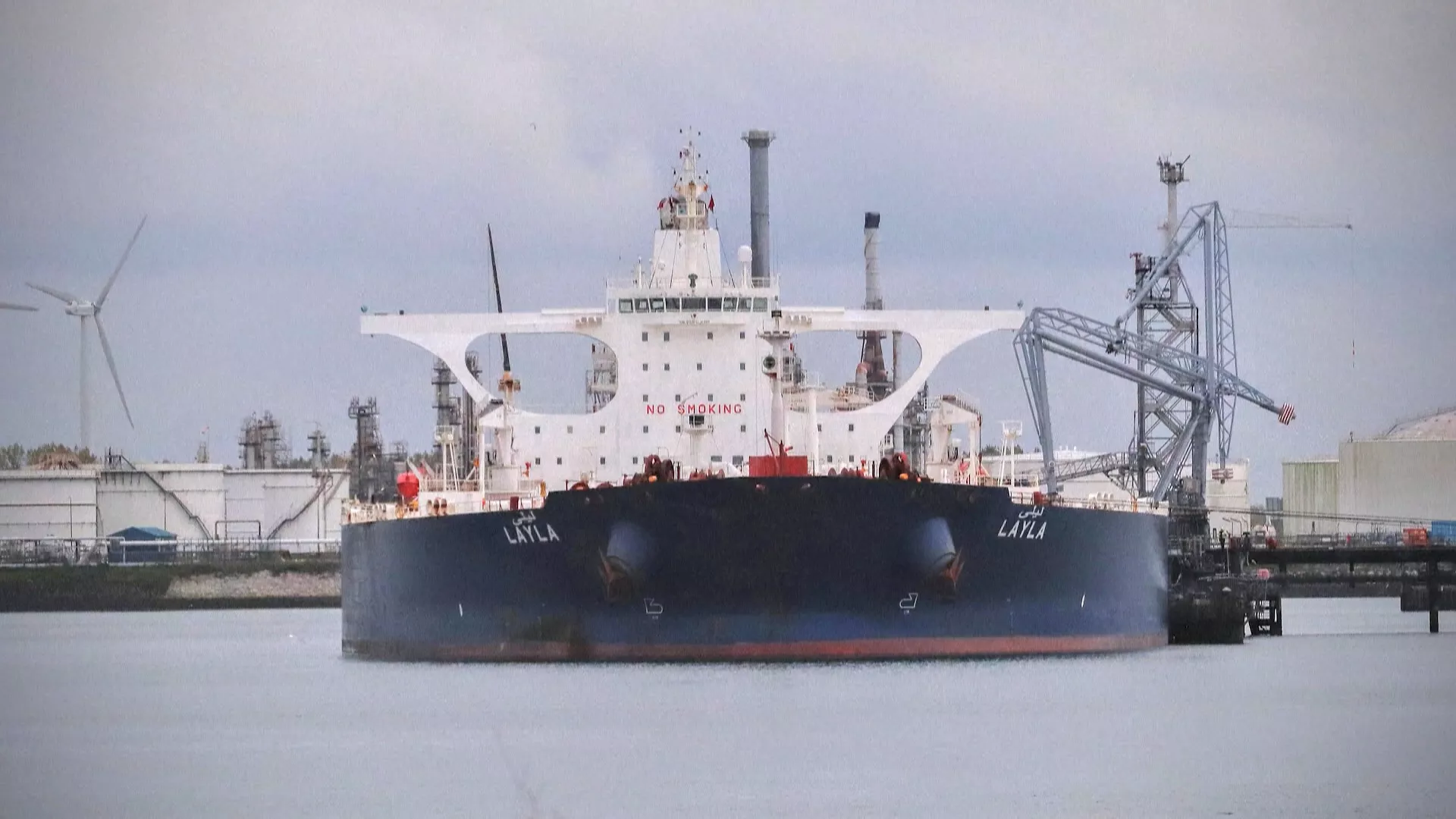 戰火波及荷姆茲海峽、紅海運輸 國際油價飆破每桶100美元