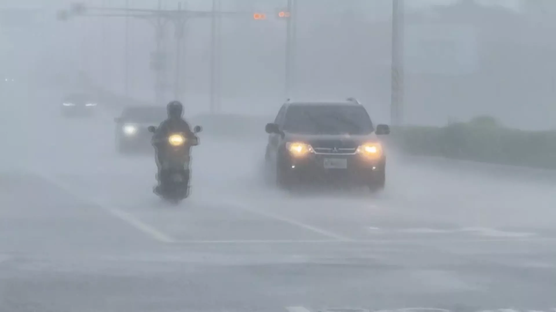 紅霞颱風海警解除 恆春半島與小琉球雨勢仍明顯