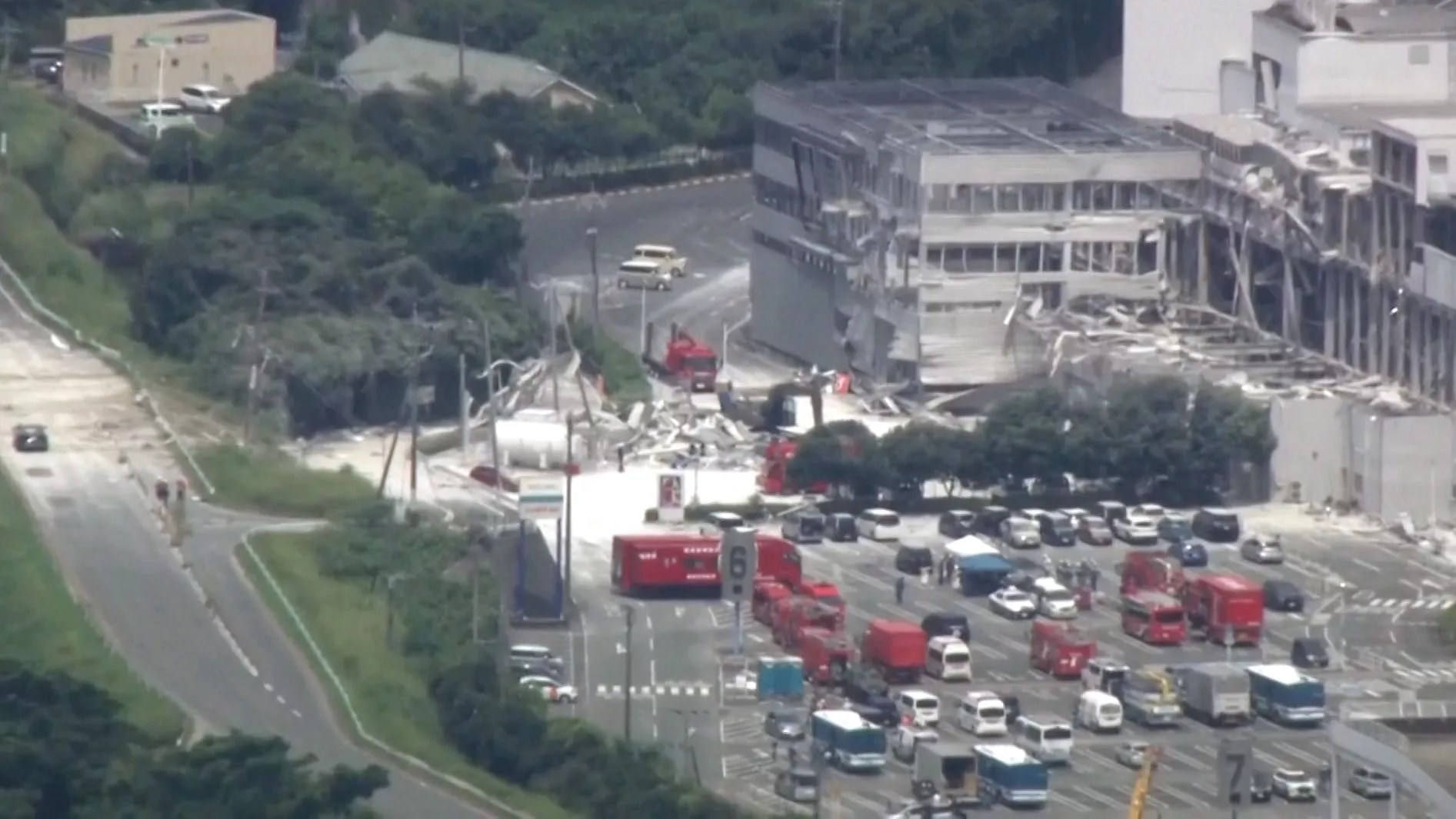 Angka fatalitas gempa Kumamoto capai 28 jiwa, kondisi Aeon Mall porak-poranda