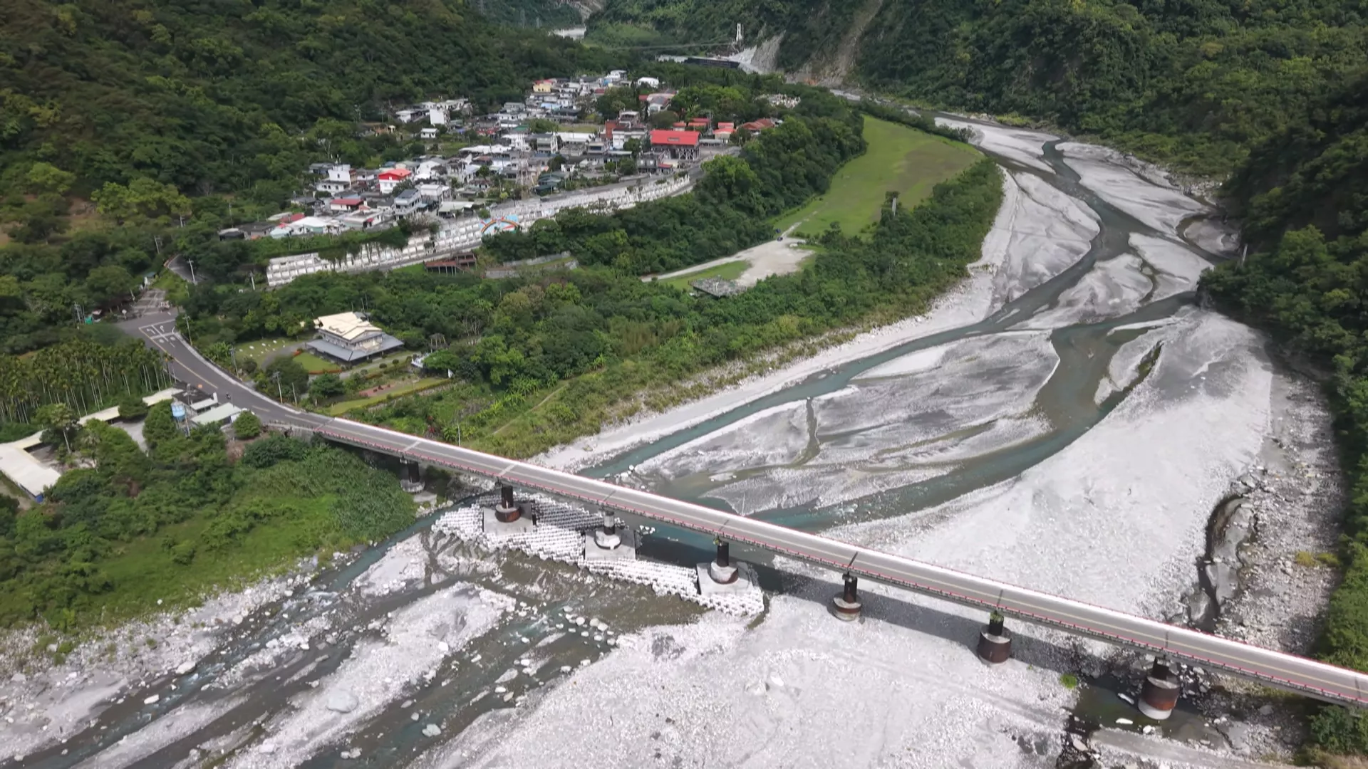 居民不滿銅門大橋封橋維修延宕 花縣府：現已確認8/5至9/5施工