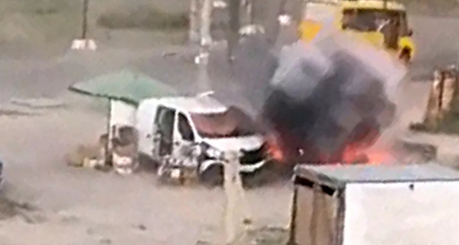澤倫斯基批俄國獵殺平民 攤販遭無人機緊追、俯衝引爆