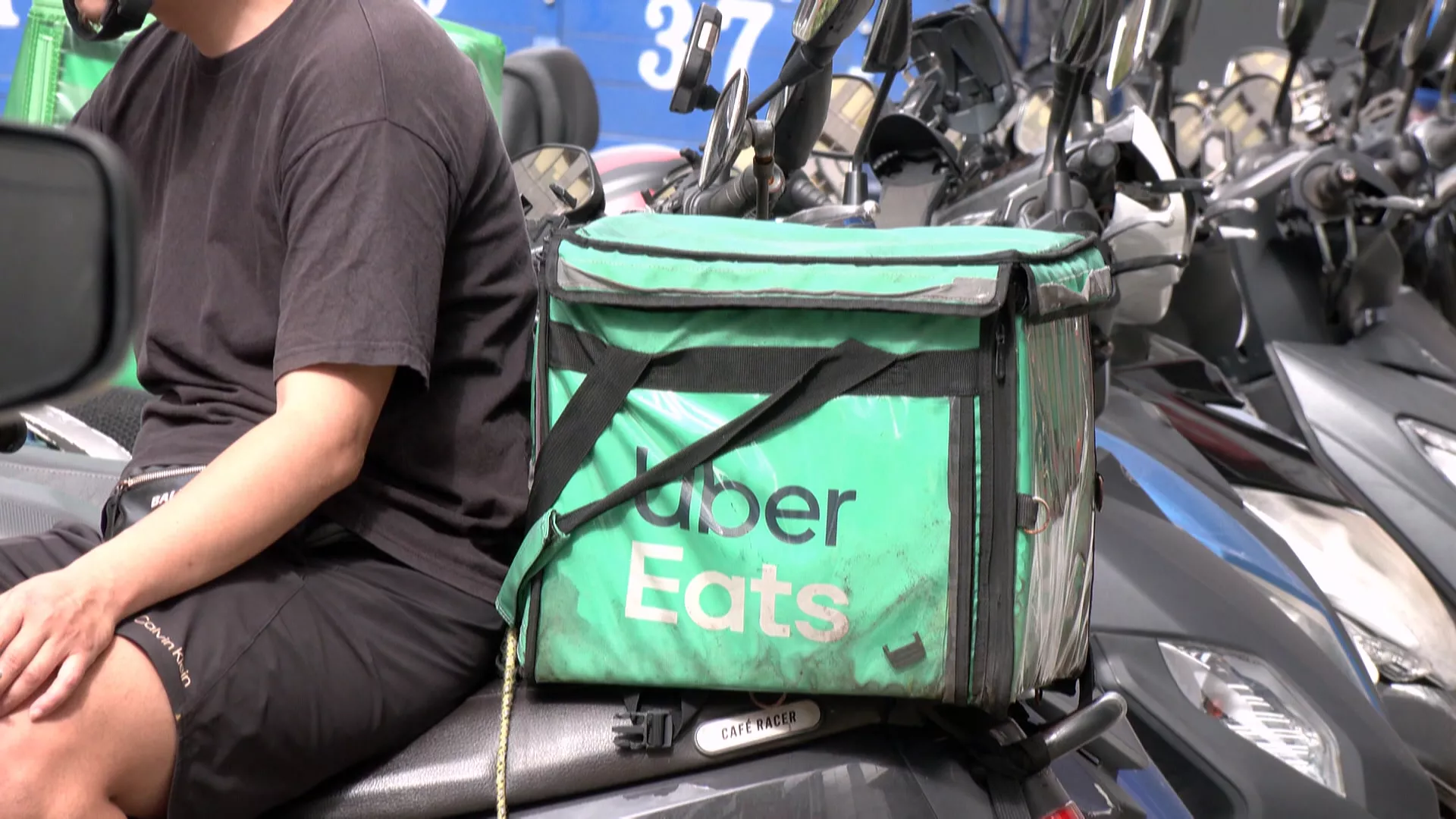 外送員控Uber Eats違法涉詐欺 勞動部：違法最高罰10萬