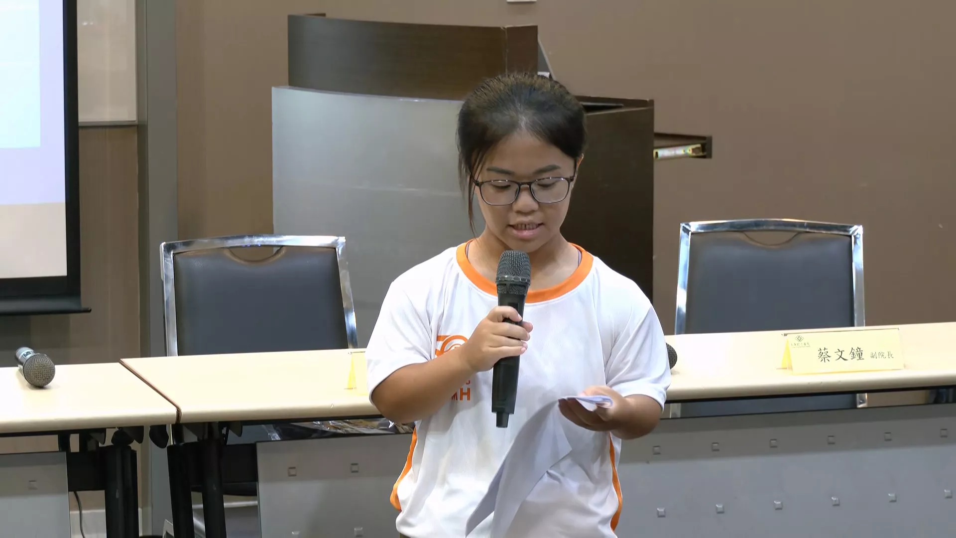 從罕病患者走向國際賽場 帕運女將蔡奕琳成路跑代言人