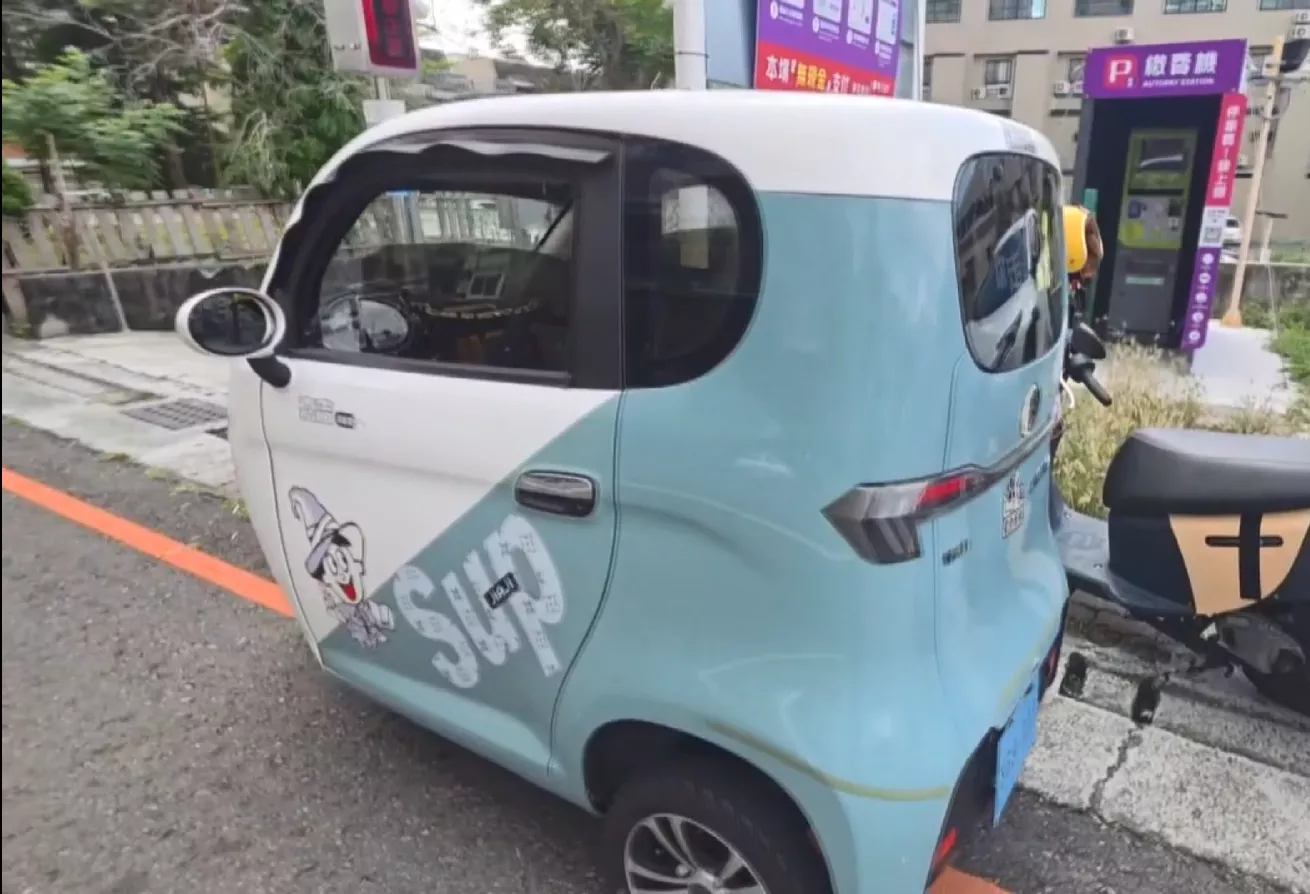 嘉義有中國製座艙式電動車 掛假車牌騎上路