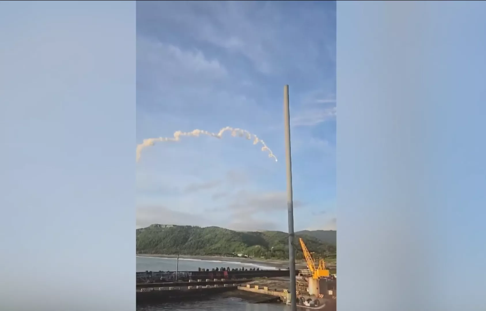 九鵬基地試射出事故 火箭軌道異常落佇山頭