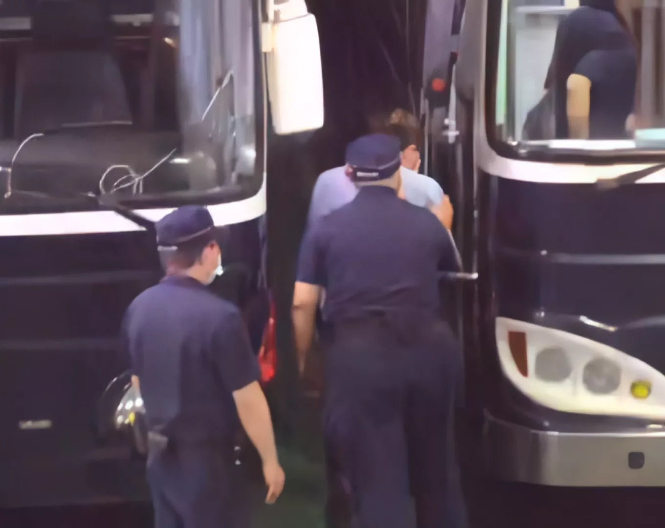 SOGO經營權之爭 絞出跨黨派立委收烏西案